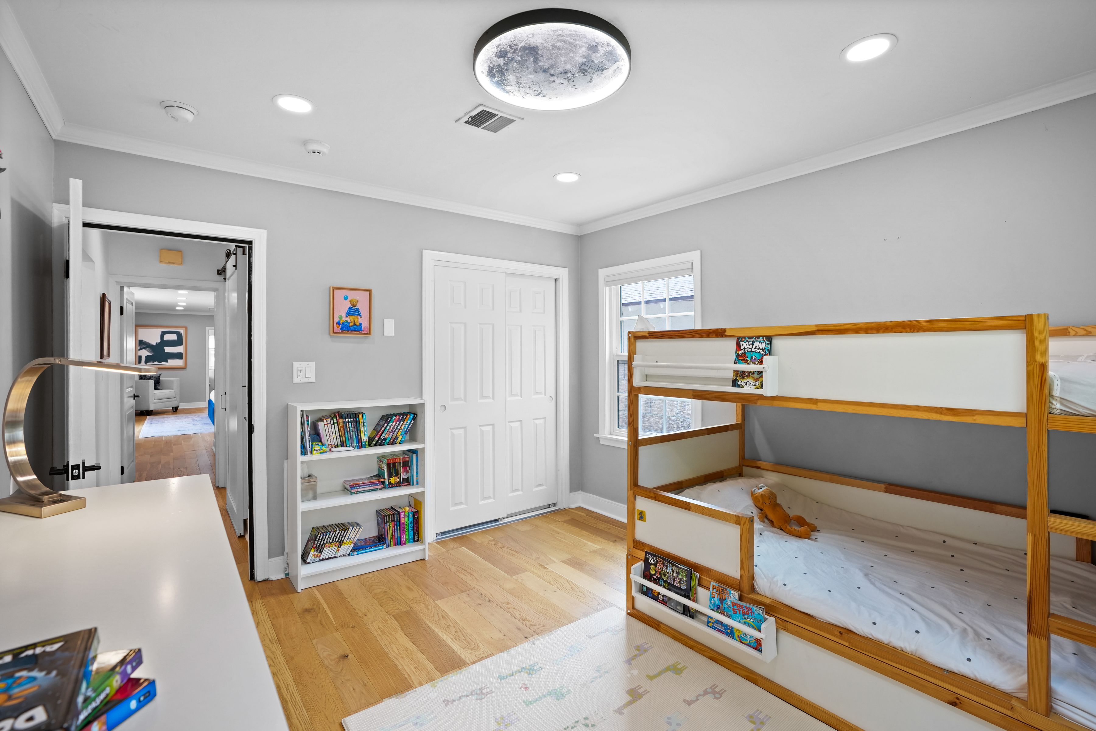  4744 Camellia Avenue - 物件實景