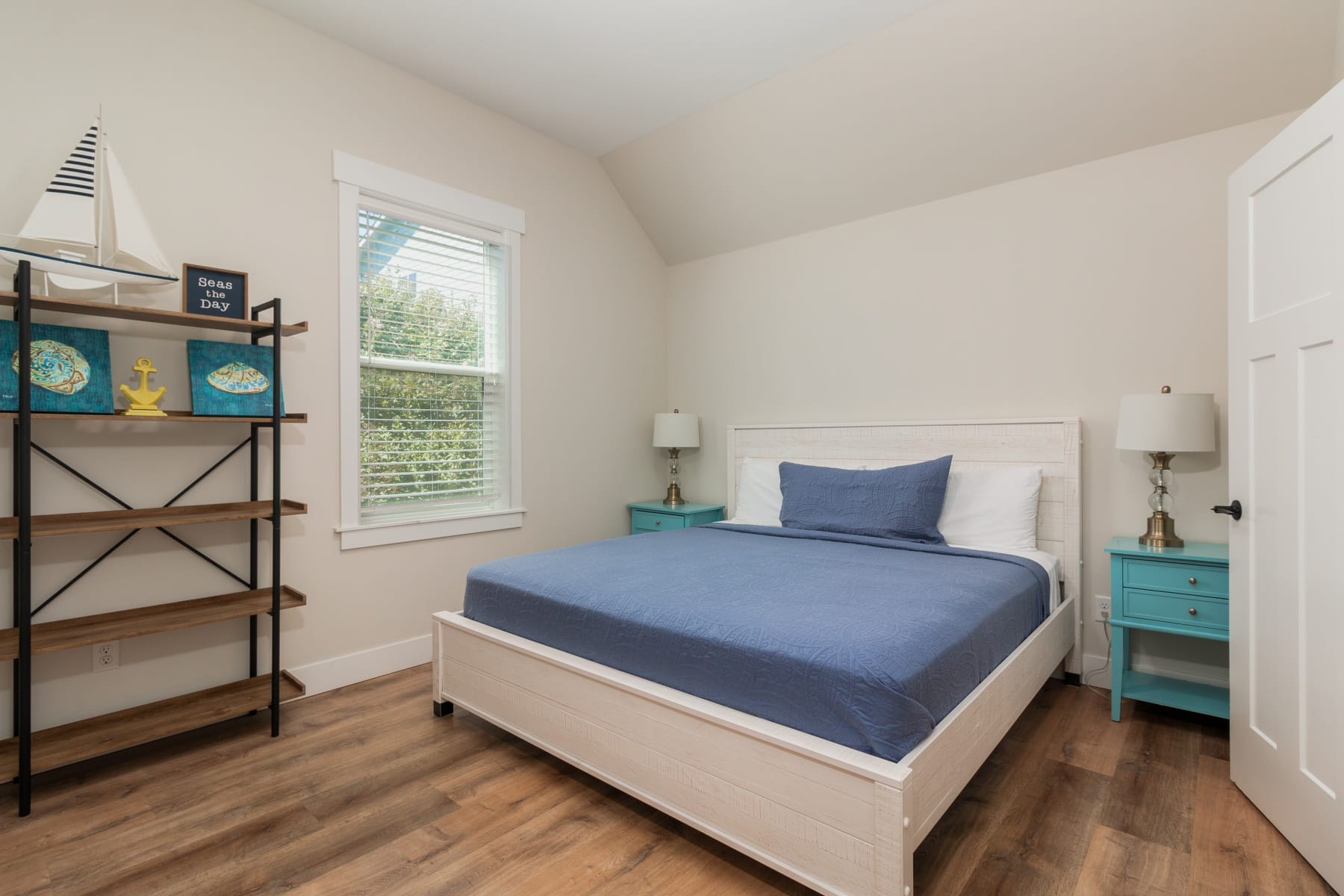  2601 SW ANEMONE AVE Avenue Lincoln City, OR 97367 - 物件實景