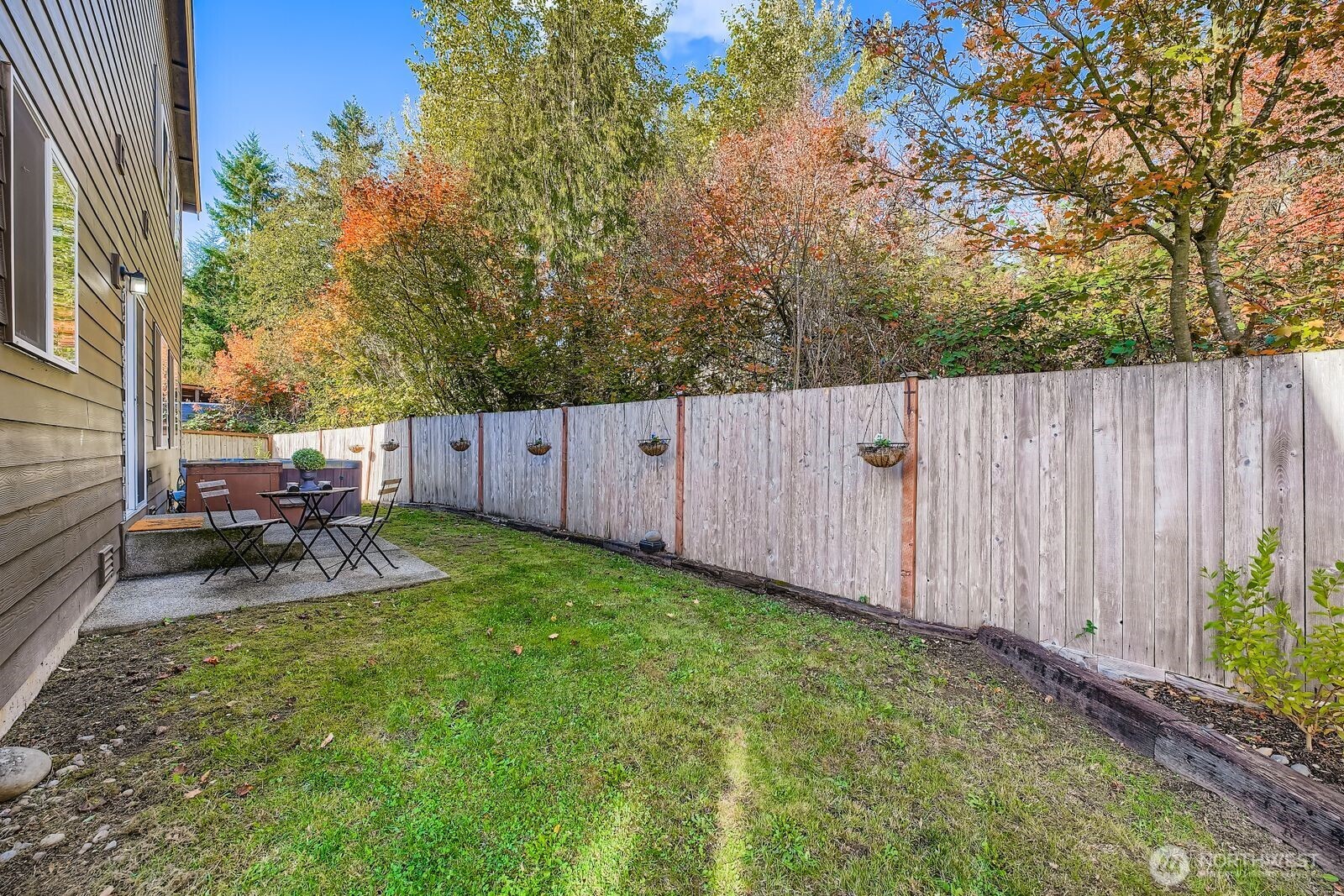 Puyallup, Washington, 98375, United States, 5 Bedrooms Bedrooms, ,3 BathroomsBathrooms,Residential,For Sale,1983977