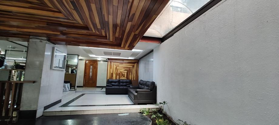 Amsterdam, Cuauhtémoc, Ciudad de México, 06100, Mexico, 2 Bedrooms Bedrooms, ,1 BathroomBathrooms,Residential,For Sale,Amsterdam,1640161