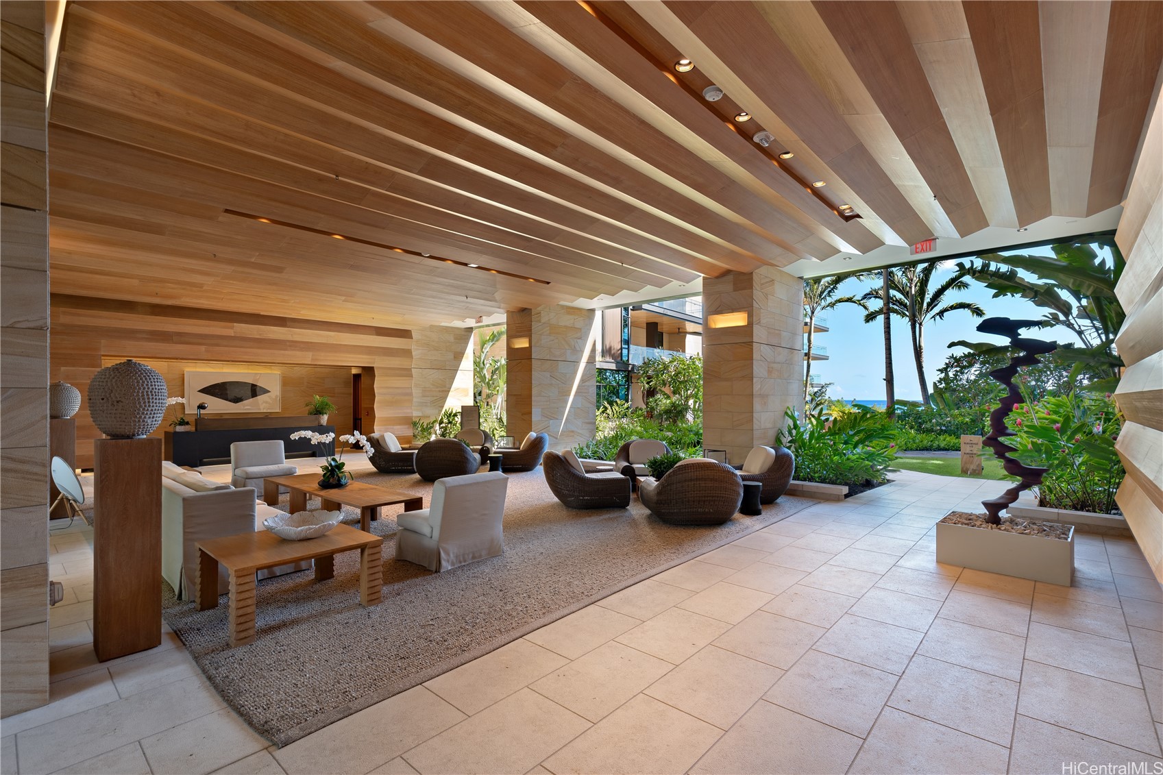 Honolulu, Hawaii, 96814, United States, 3 Bedrooms Bedrooms, ,4 BathroomsBathrooms,Residential,For Sale,1991765