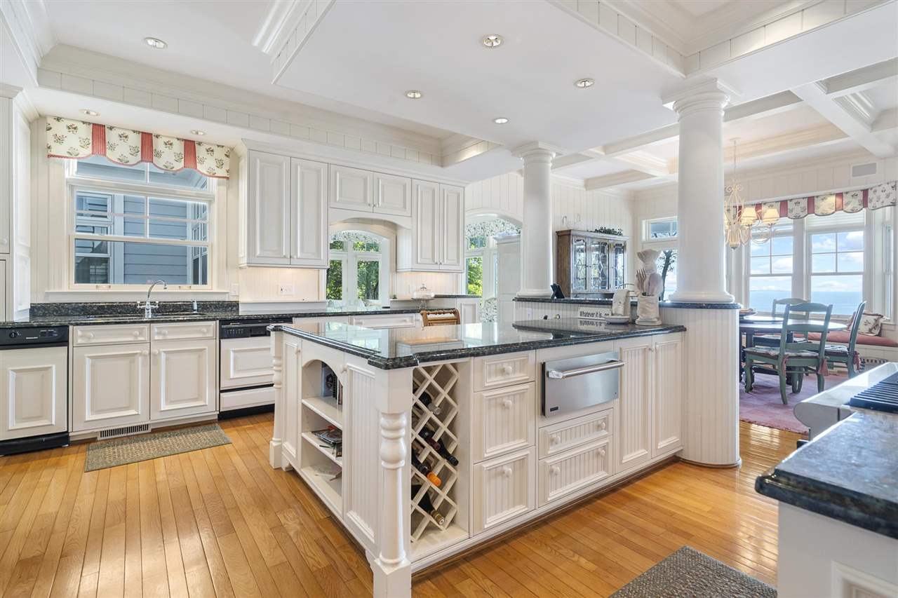 Harbor Springs, Michigan, 49740, United States, 7 Bedrooms Bedrooms, ,8 BathroomsBathrooms,Residential,For Sale,2000419