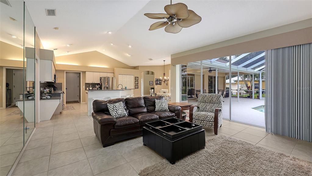 Sarasota, Florida, 34241, United States, 4 Bedrooms Bedrooms, ,3 BathroomsBathrooms,Residential,For Sale,2003326