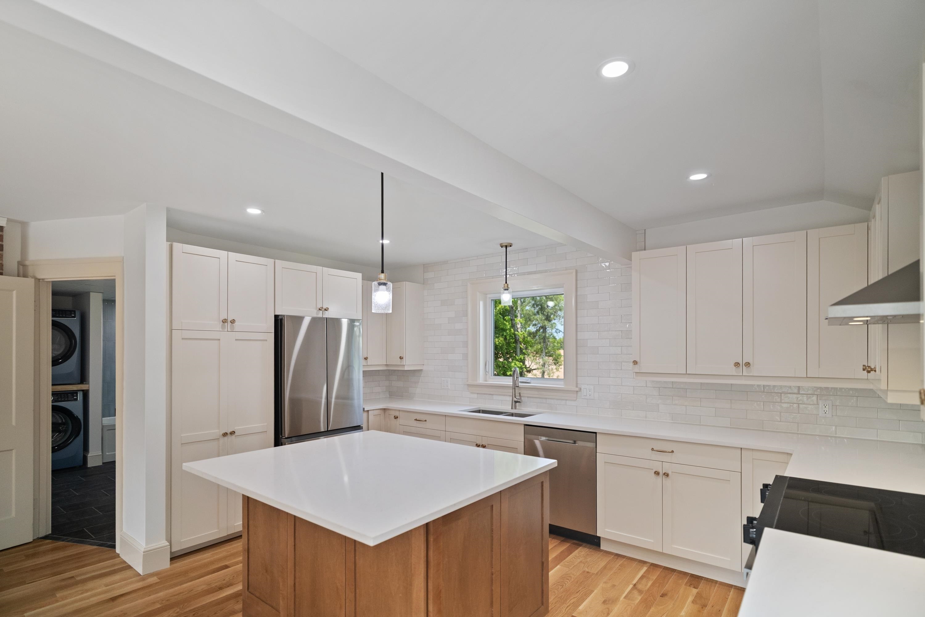 MILTONVALE PARK, Prince Edward Island, C1E 0Y7, CA, 7 Bedrooms Bedrooms, ,5 BathroomsBathrooms,Residential,For Sale,1875728