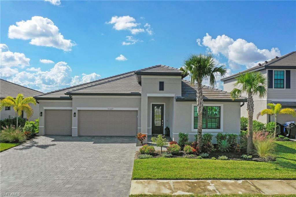 Fort Myers, Florida, 33913, United States, 4 Bedrooms Bedrooms, ,3 BathroomsBathrooms,Residential,For Sale,1988149