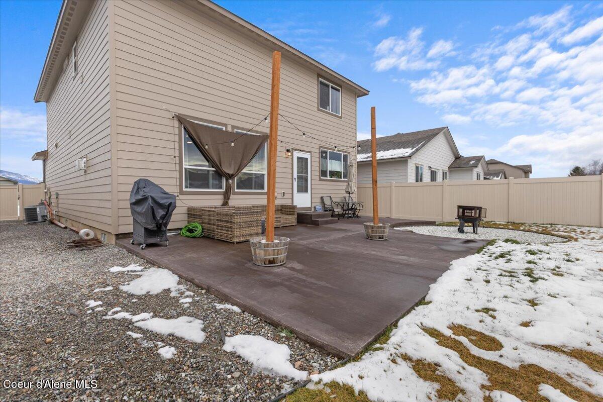 Post Falls, Idaho, 83854, United States, 3 Bedrooms Bedrooms, ,3 BathroomsBathrooms,Residential,For Sale,2009993