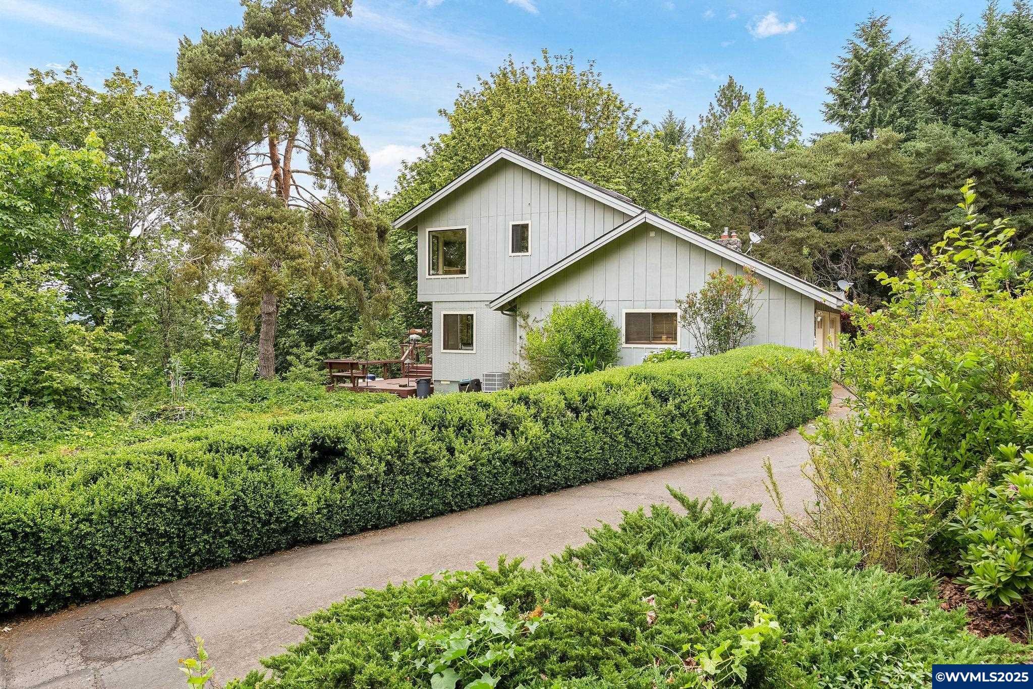 Salem, Oregon, 97302, United States, 3 Bedrooms Bedrooms, ,3 BathroomsBathrooms,Residential,For Sale,1846561