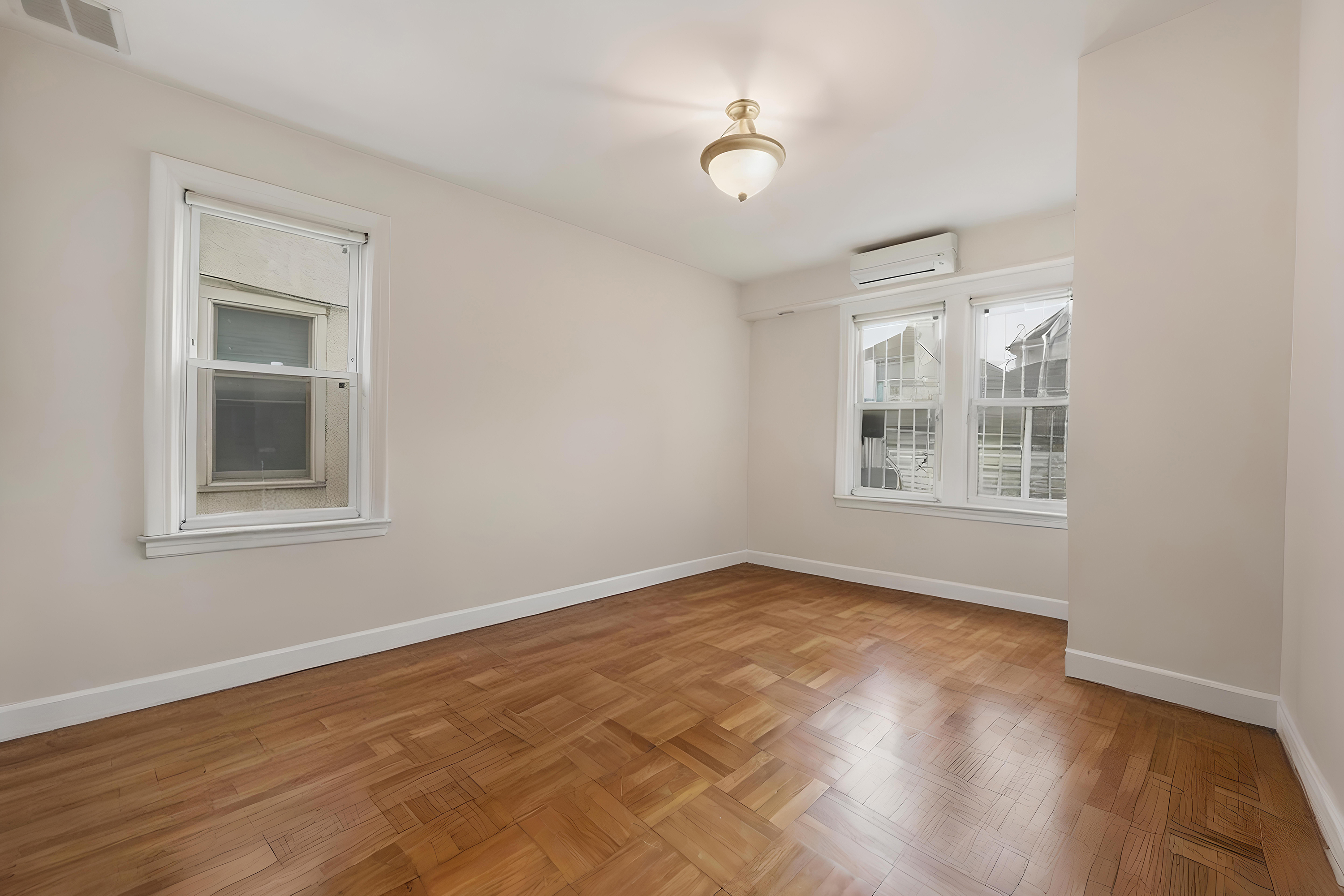 Brooklyn, New York, 11230, United States, 6 Bedrooms Bedrooms, ,5 BathroomsBathrooms,Residential,For Sale,2000315