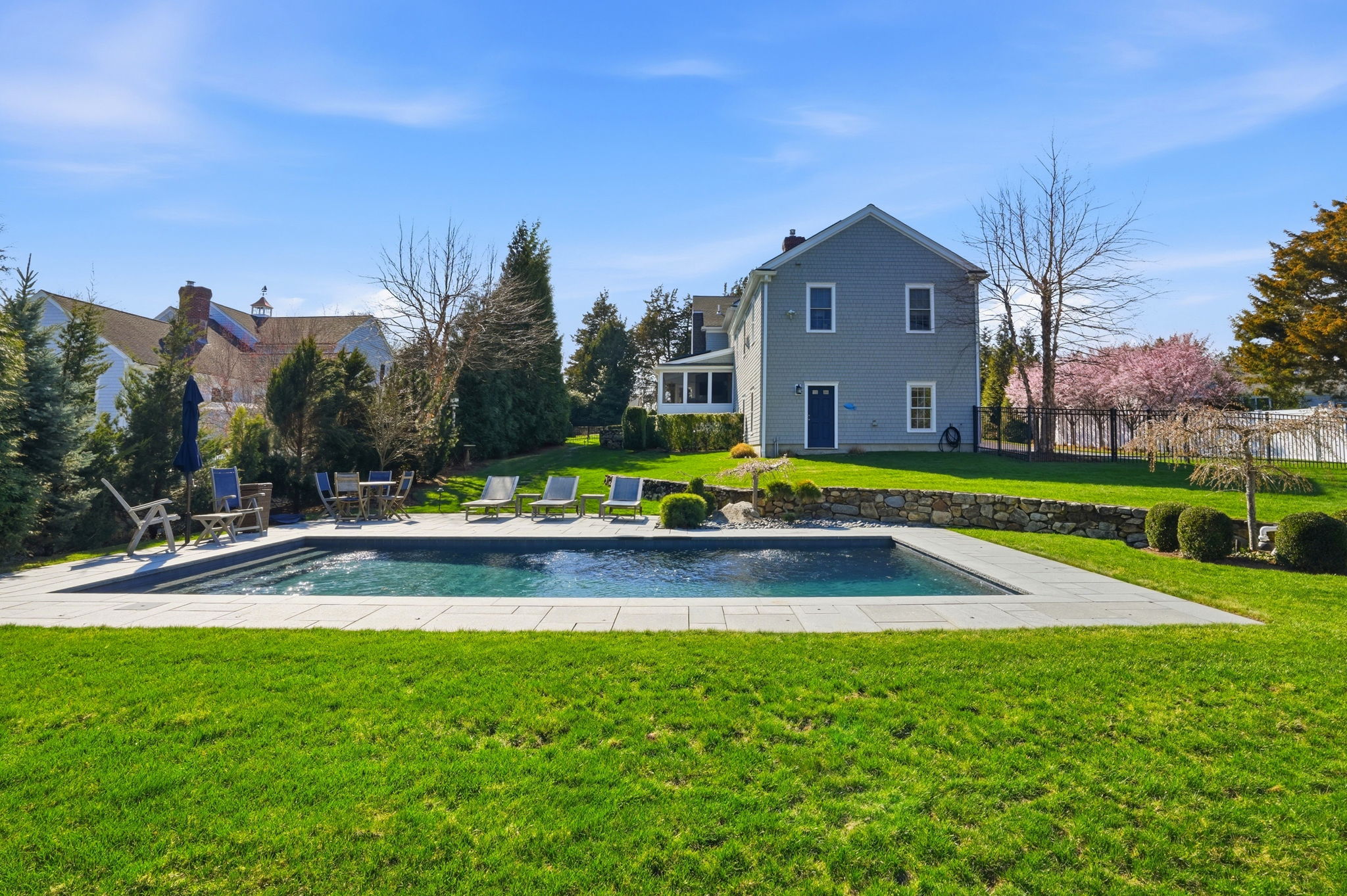  10 Loring Av, Kingston - 物件實景