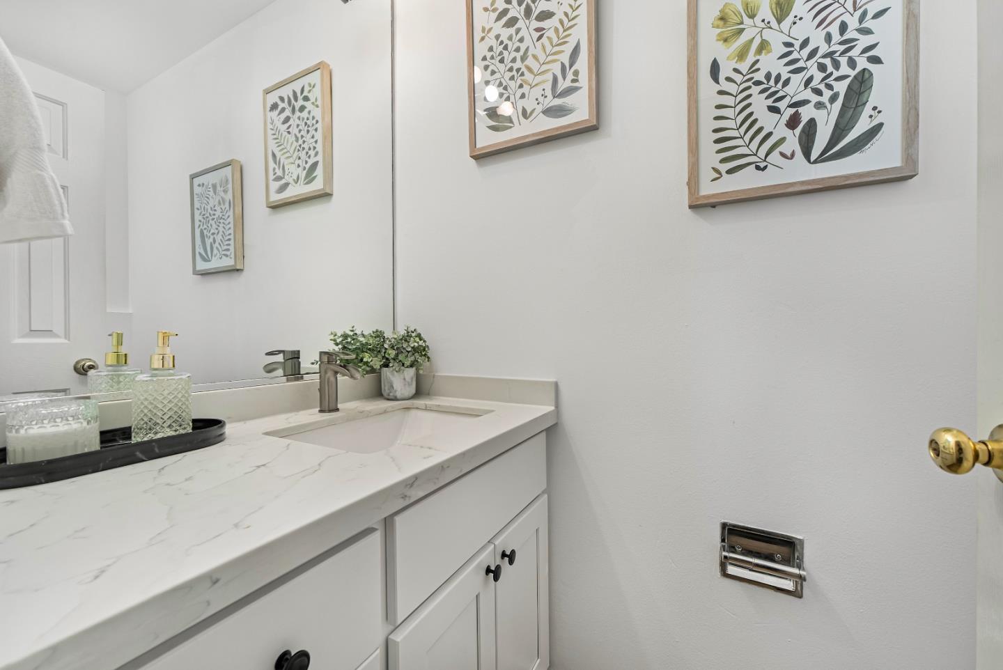San Jose, California, 95129, United States, 2 Bedrooms Bedrooms, ,2 BathroomsBathrooms,Residential,For Sale,1910776