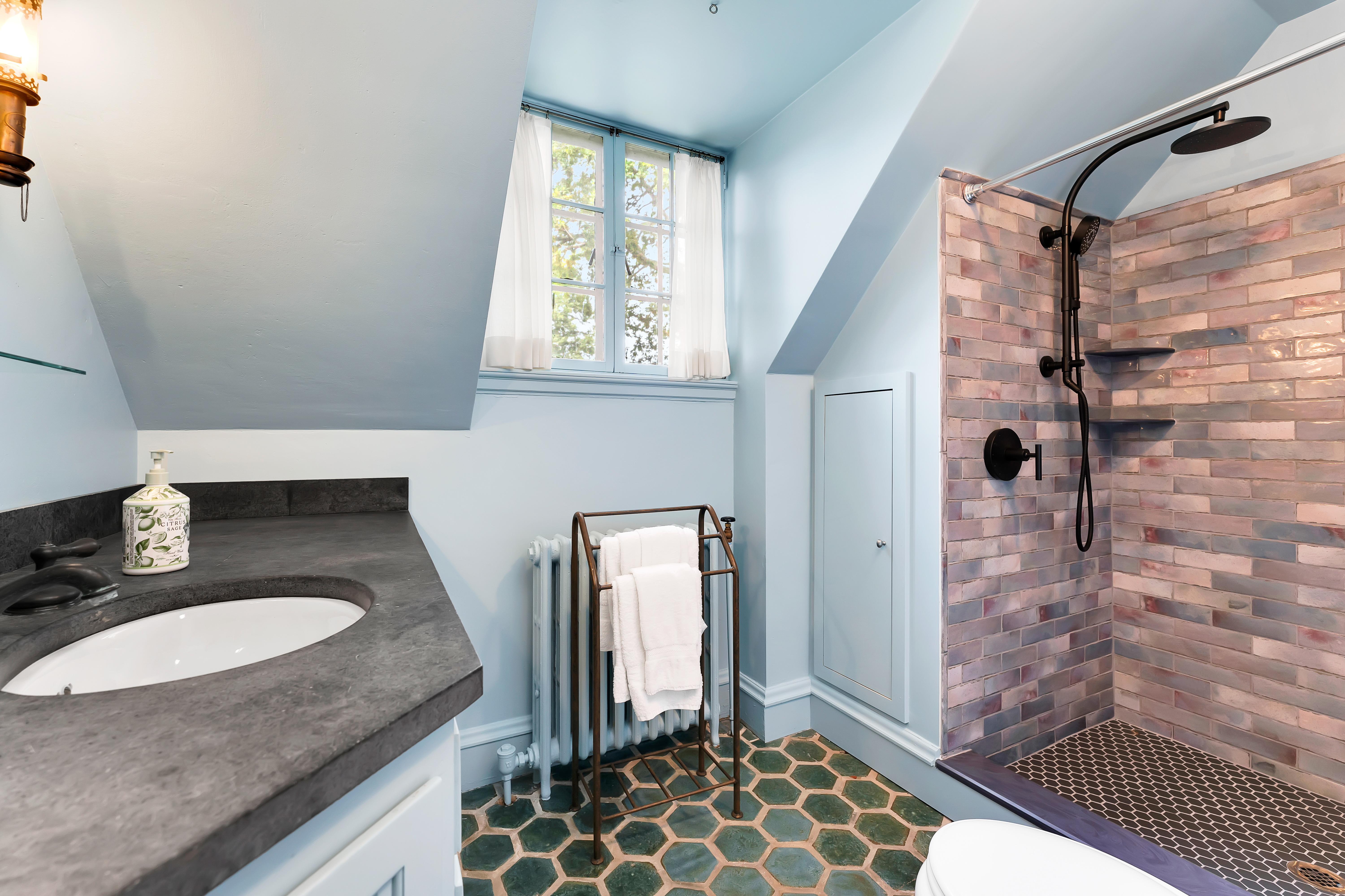  Indian Avenue - 物件實景