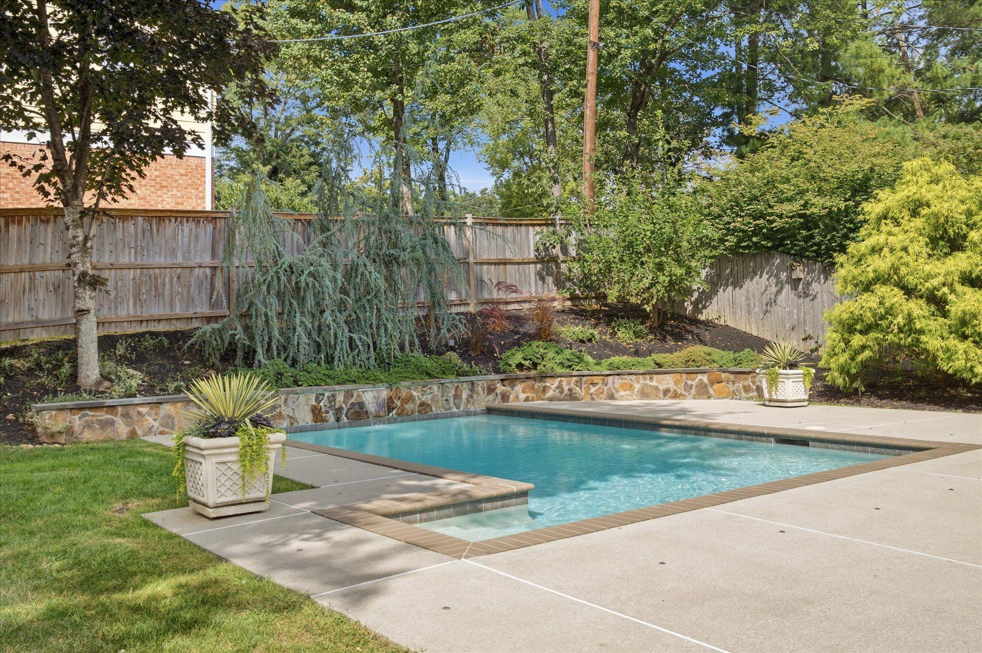  11200 Hunt Club Drive, Potomac, MD, 20854 - 物件實景