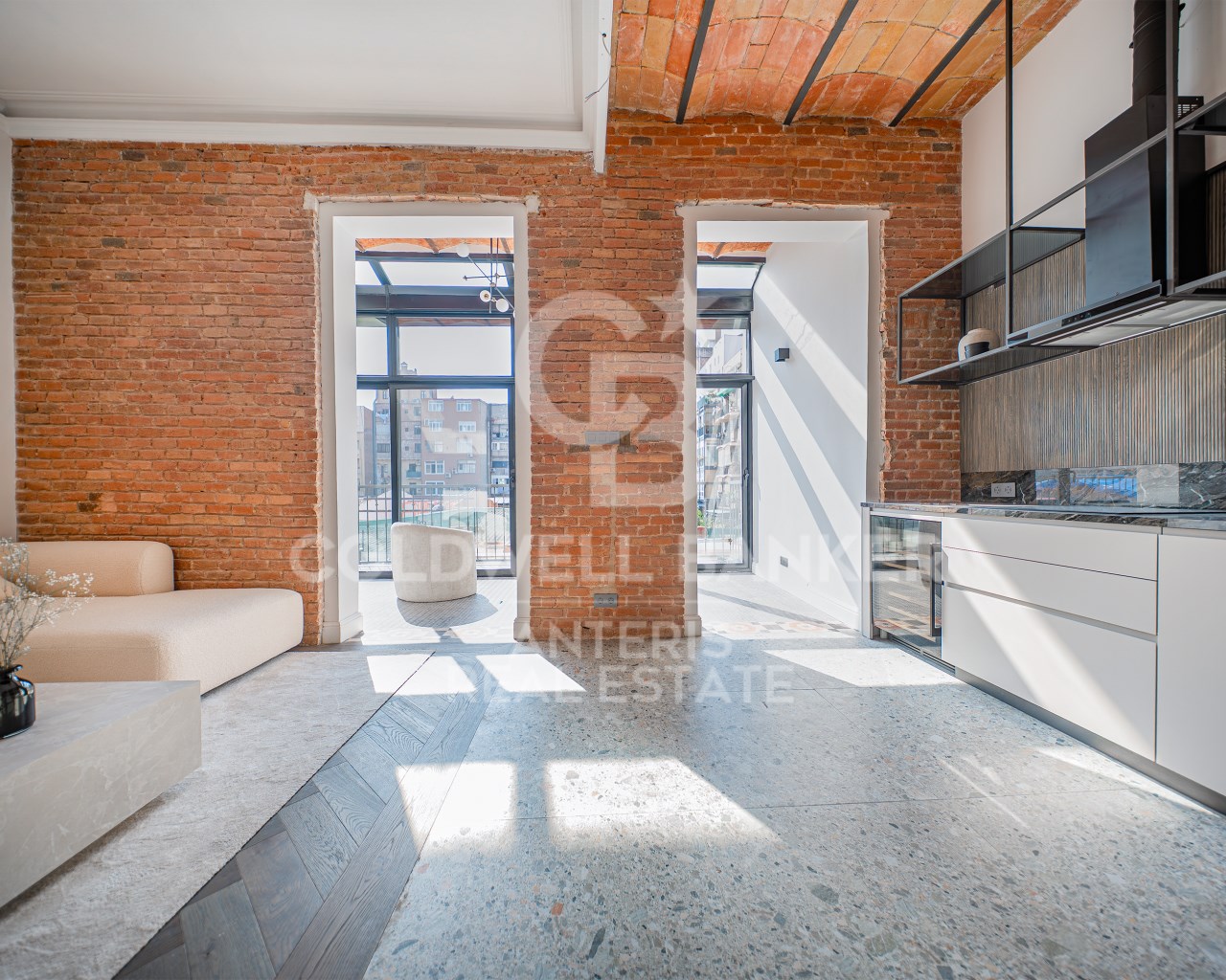 Barcelona, Catalonia, ES, 2 Bedrooms Bedrooms, ,2 BathroomsBathrooms,Residential,For Sale,1932688