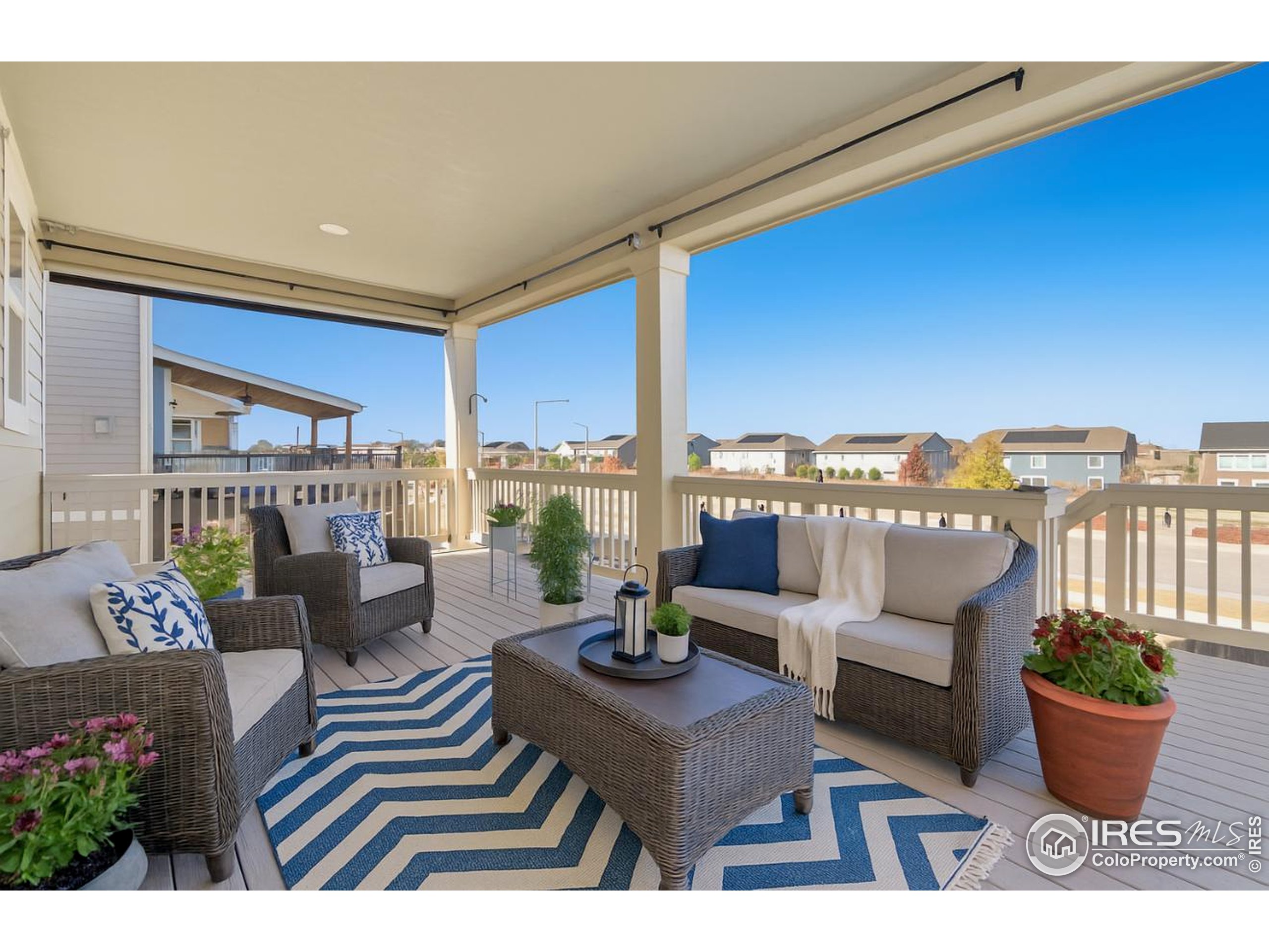 Thornton, Colorado, 80602, United States, 4 Bedrooms Bedrooms, ,4 BathroomsBathrooms,Residential,For Sale,1988981