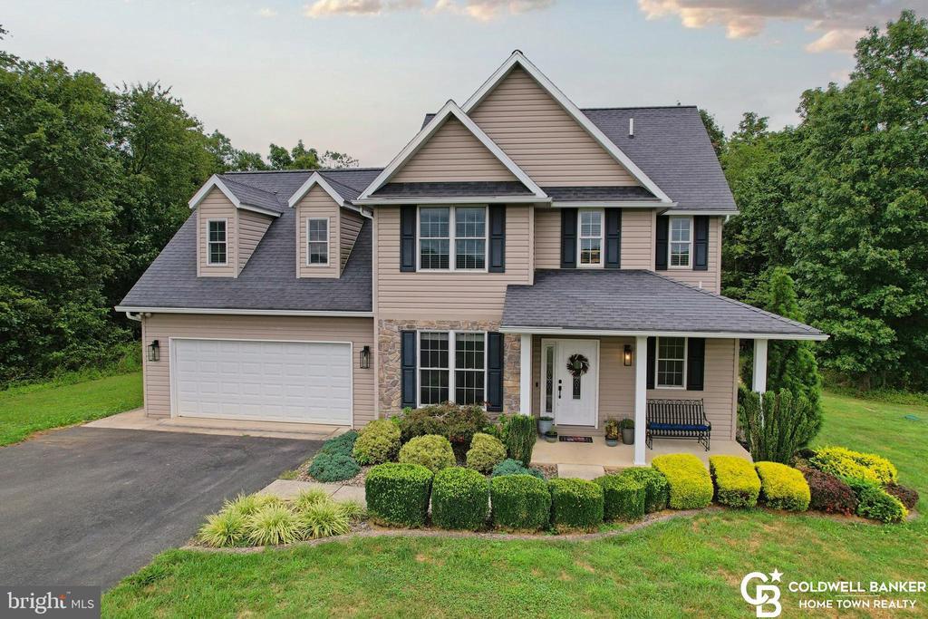 RIDGELEY, West Virginia, 26753, United States, 4 Bedrooms Bedrooms, ,3 BathroomsBathrooms,Residential,For Sale,1940316