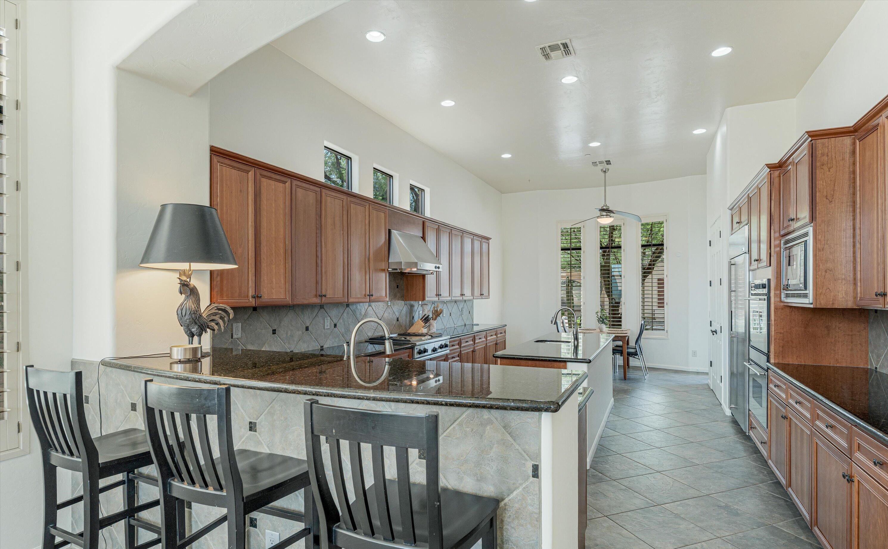  4042 N Black Rock Drive¦Tucson, AZ - 物件實景
