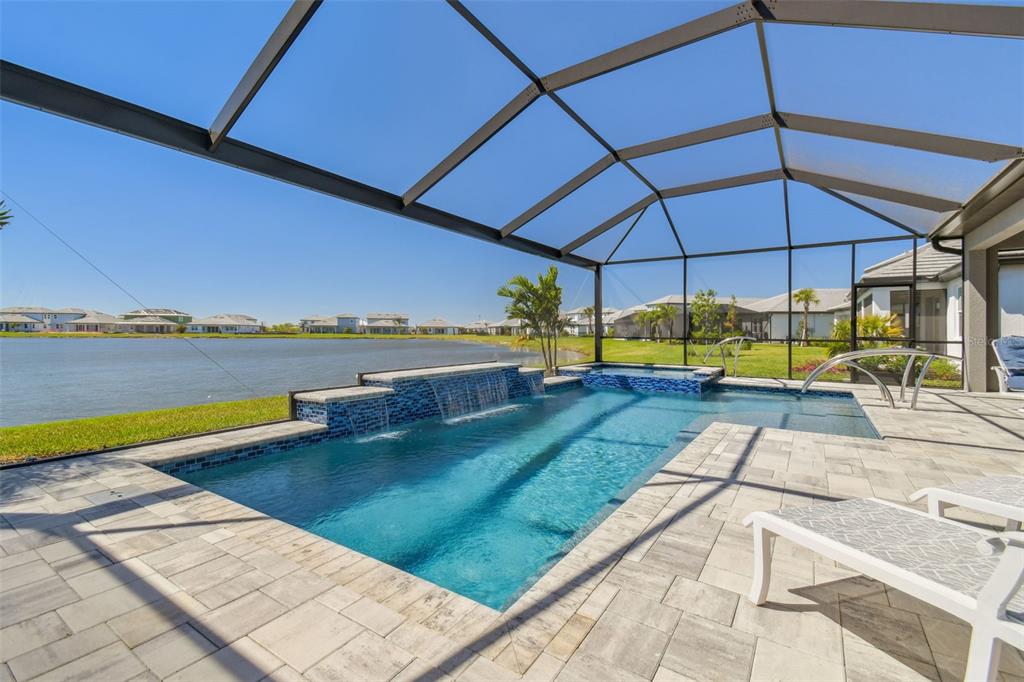 Bradenton, Florida, 34211, United States, 3 Bedrooms Bedrooms, ,3 BathroomsBathrooms,Residential,For Sale,1840439