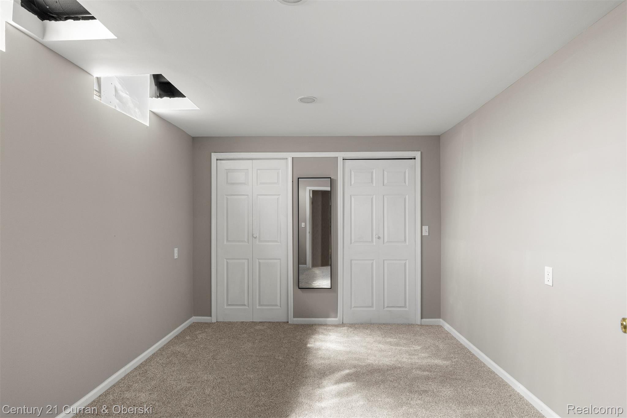 Taylor, Michigan, 48180, United States, 4 Bedrooms Bedrooms, ,4 BathroomsBathrooms,Residential,For Sale,2035843