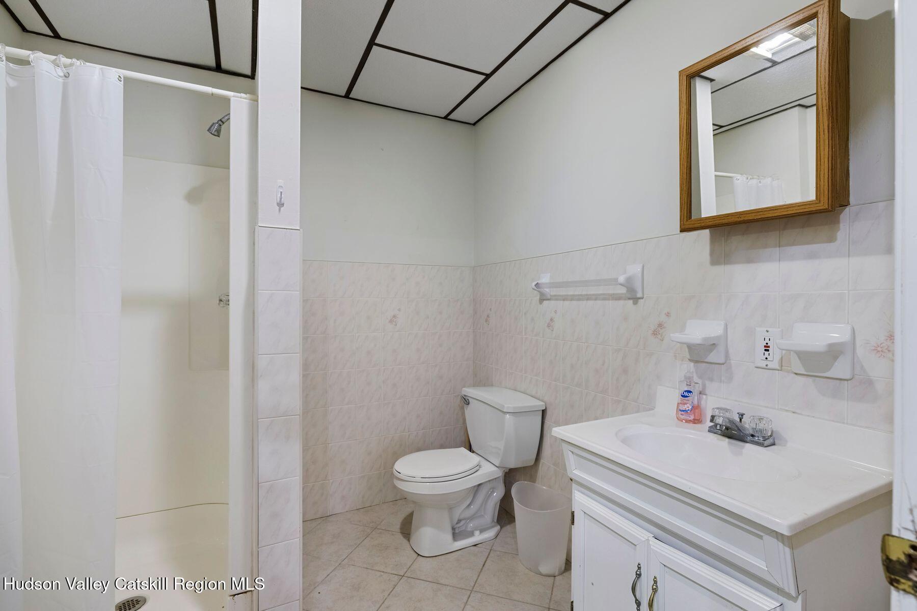 Round Top, New York, 12473, United States, 6 Bedrooms Bedrooms, ,7 BathroomsBathrooms,Residential,For Sale,2002292