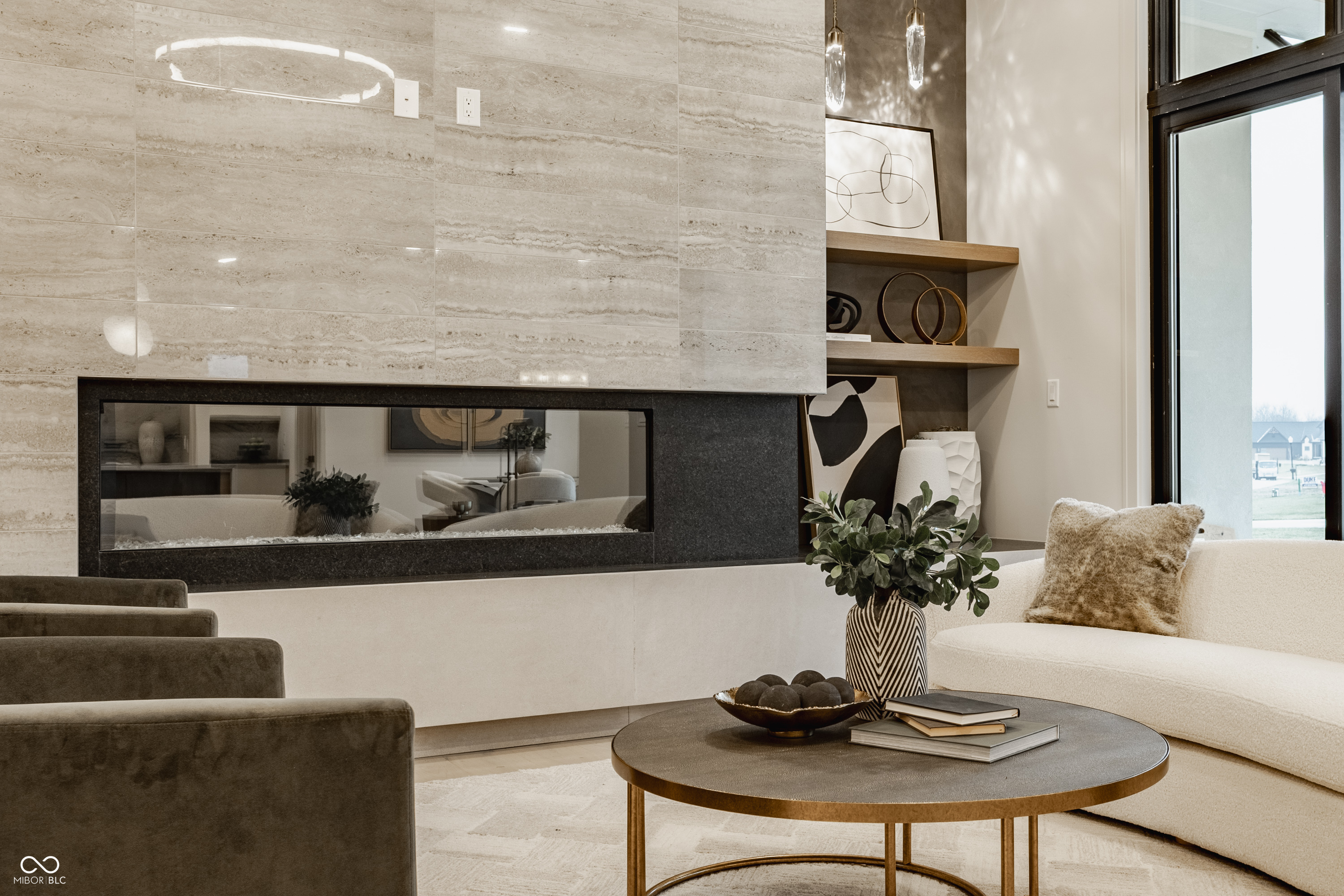 Bargersville, Indiana, 46106, United States, 5 Bedrooms Bedrooms, ,6 BathroomsBathrooms,Residential,For Sale,1977428