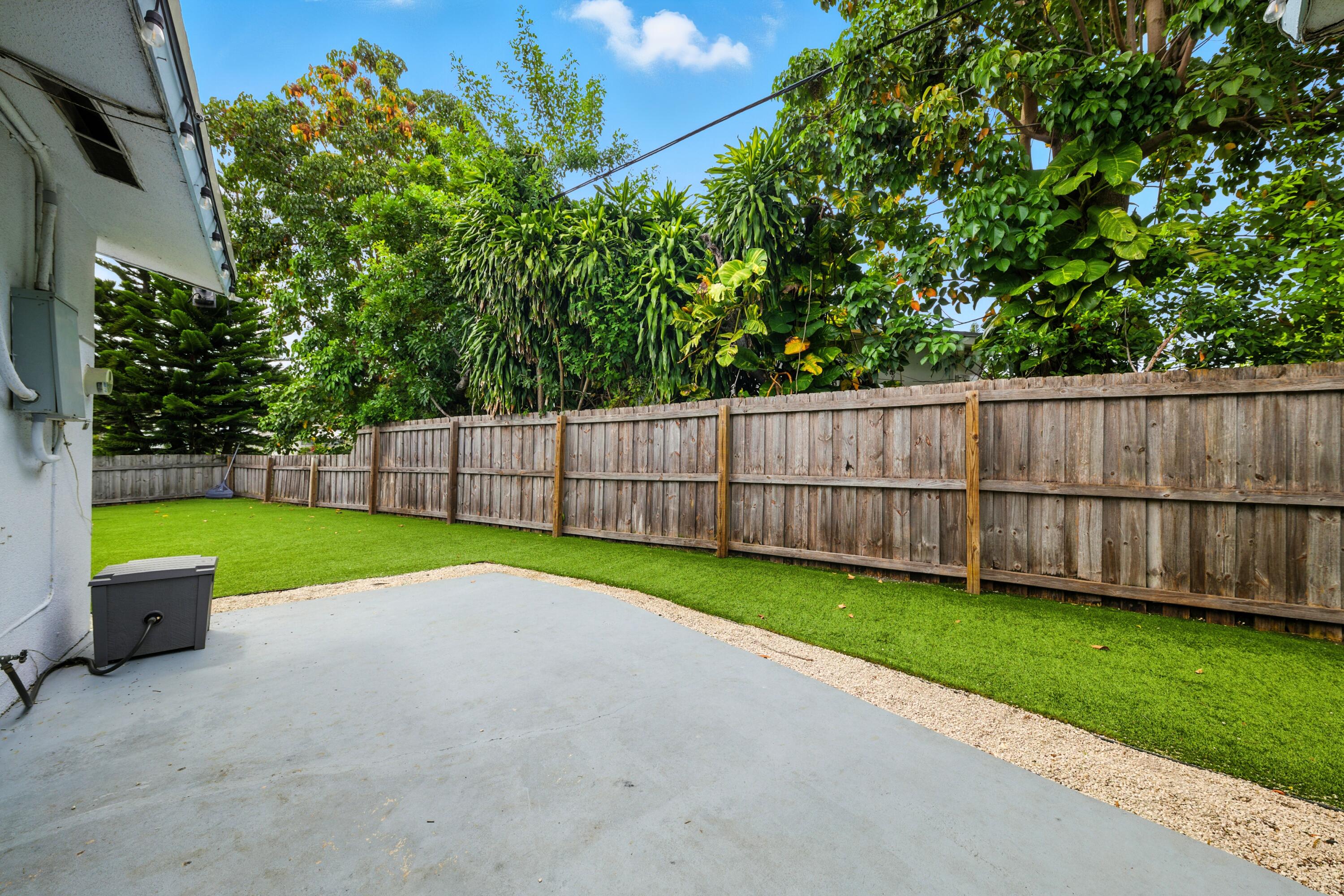 Boynton Beach, Florida, 33435, United States, 2 Bedrooms Bedrooms, ,2 BathroomsBathrooms,Residential,For Sale,1932647
