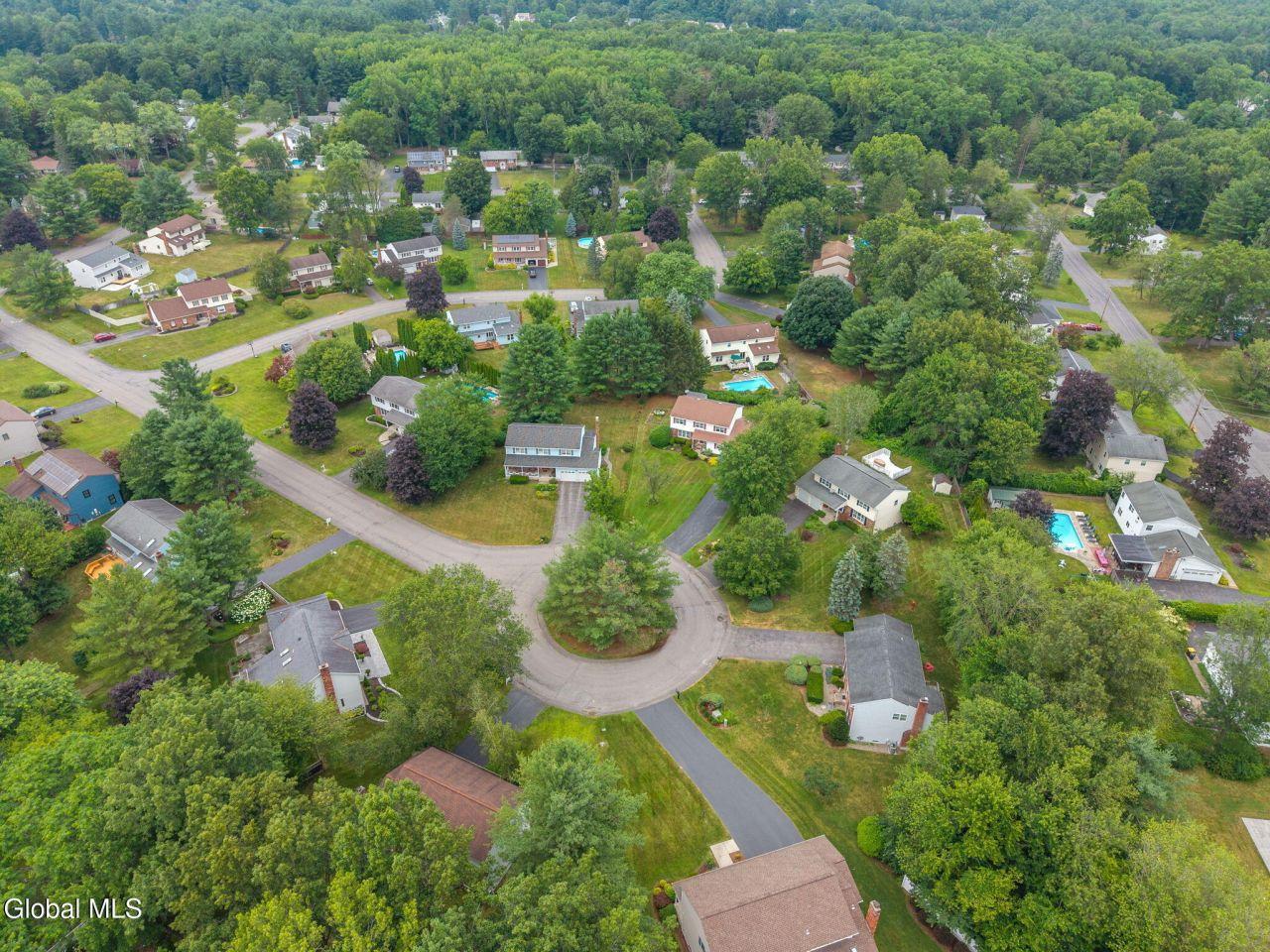 Guilderland, New York, 12303, United States, 4 Bedrooms Bedrooms, ,3 BathroomsBathrooms,Residential,For Sale,1891767