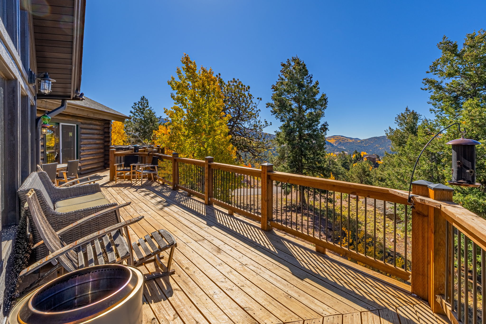 Cripple Creek, Colorado, 80813, United States, 3 Bedrooms Bedrooms, ,3 BathroomsBathrooms,Residential,For Sale,1997050