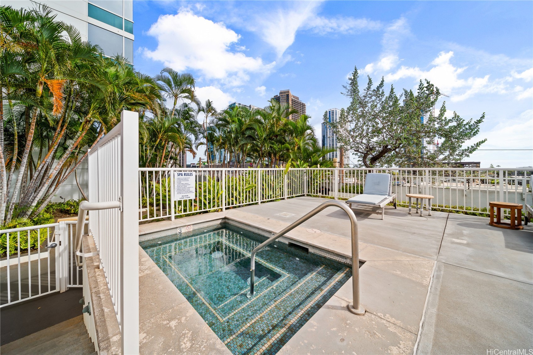 Honolulu, Hawaii, 96814, United States, 1 Bedroom Bedrooms, ,1 BathroomBathrooms,Residential,For Sale,1866206