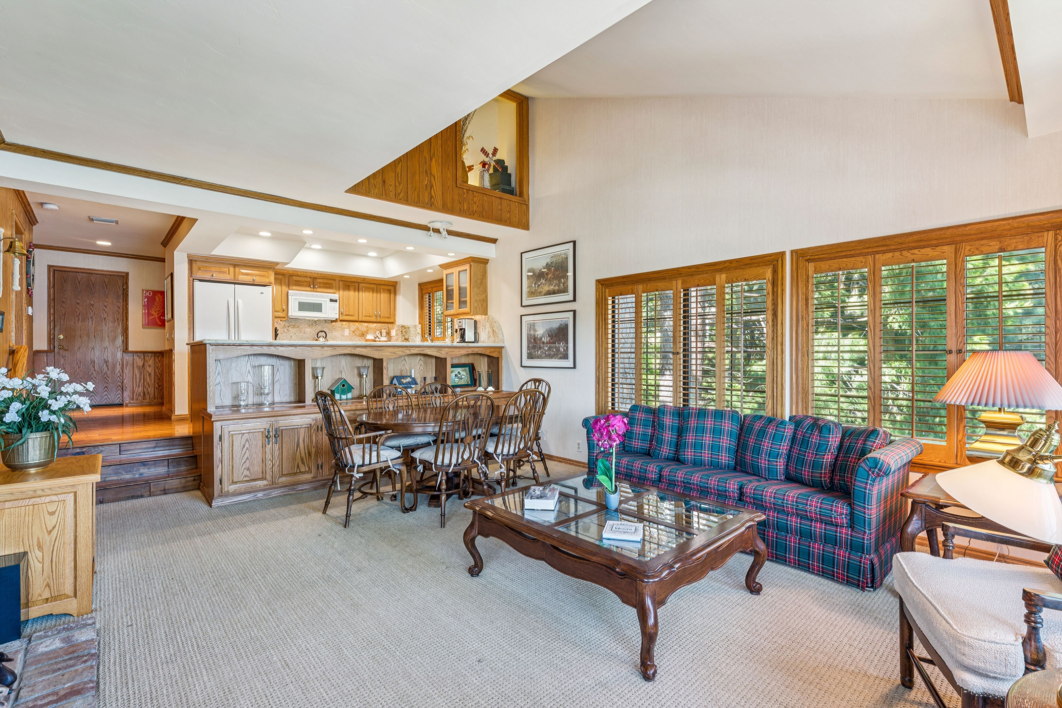  1 Village Bay, Lake Arrowhead, CA 92352 - 物件實景