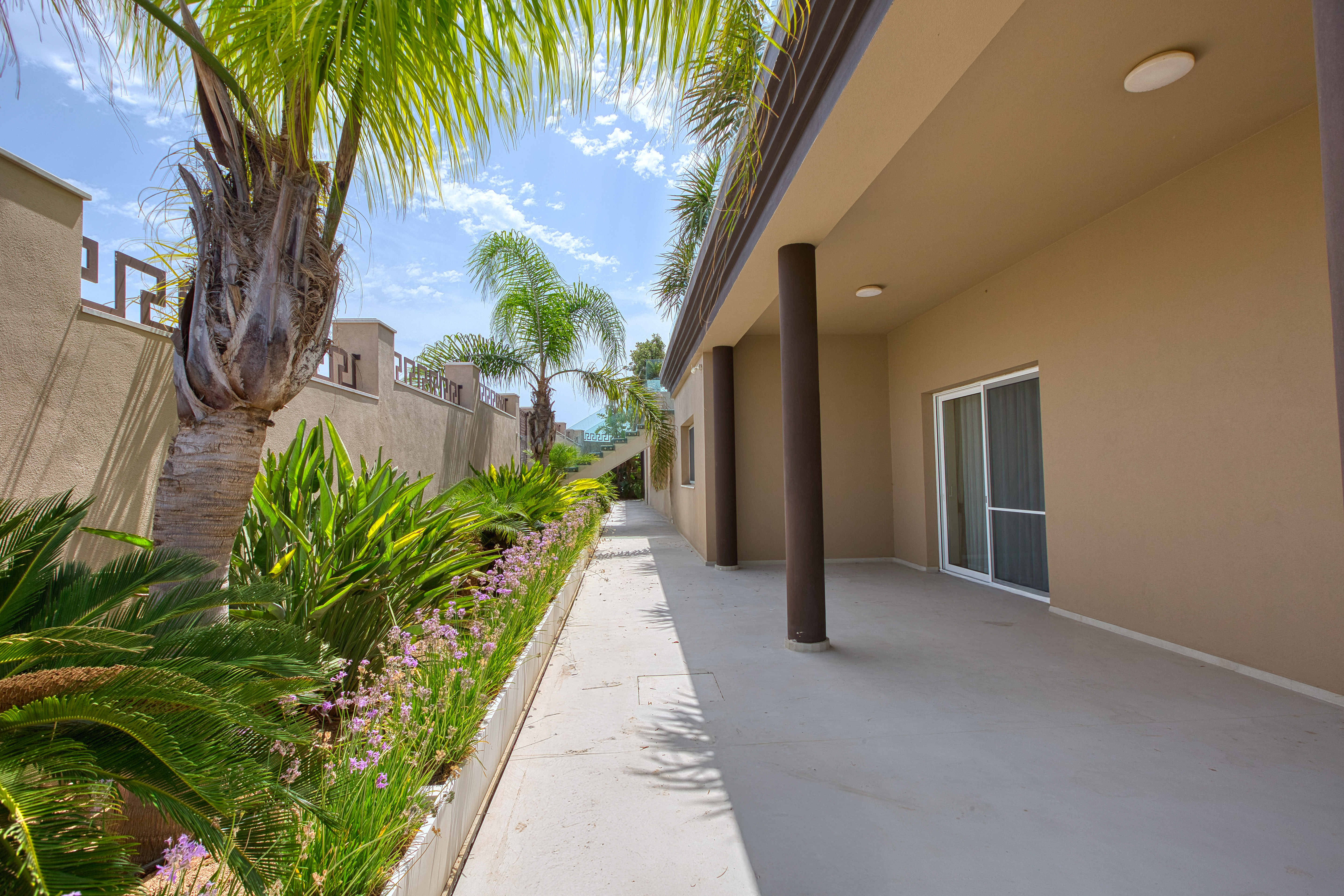  Exceptional Detached Villa with Panoramic Mediterranean Views - 物件實景