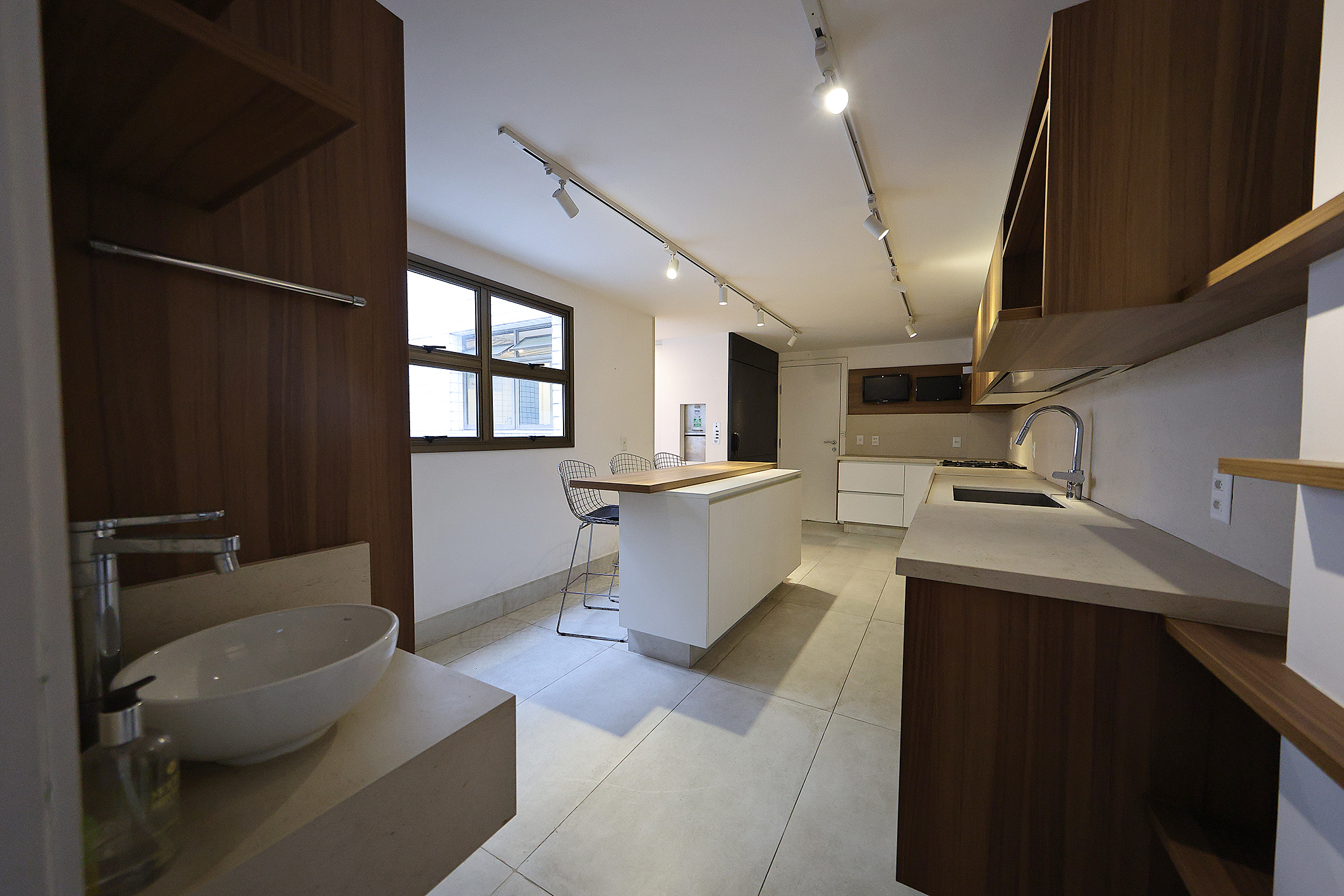 Duplex penthouse with ocean views in Leblon and generous layout - 物件實景