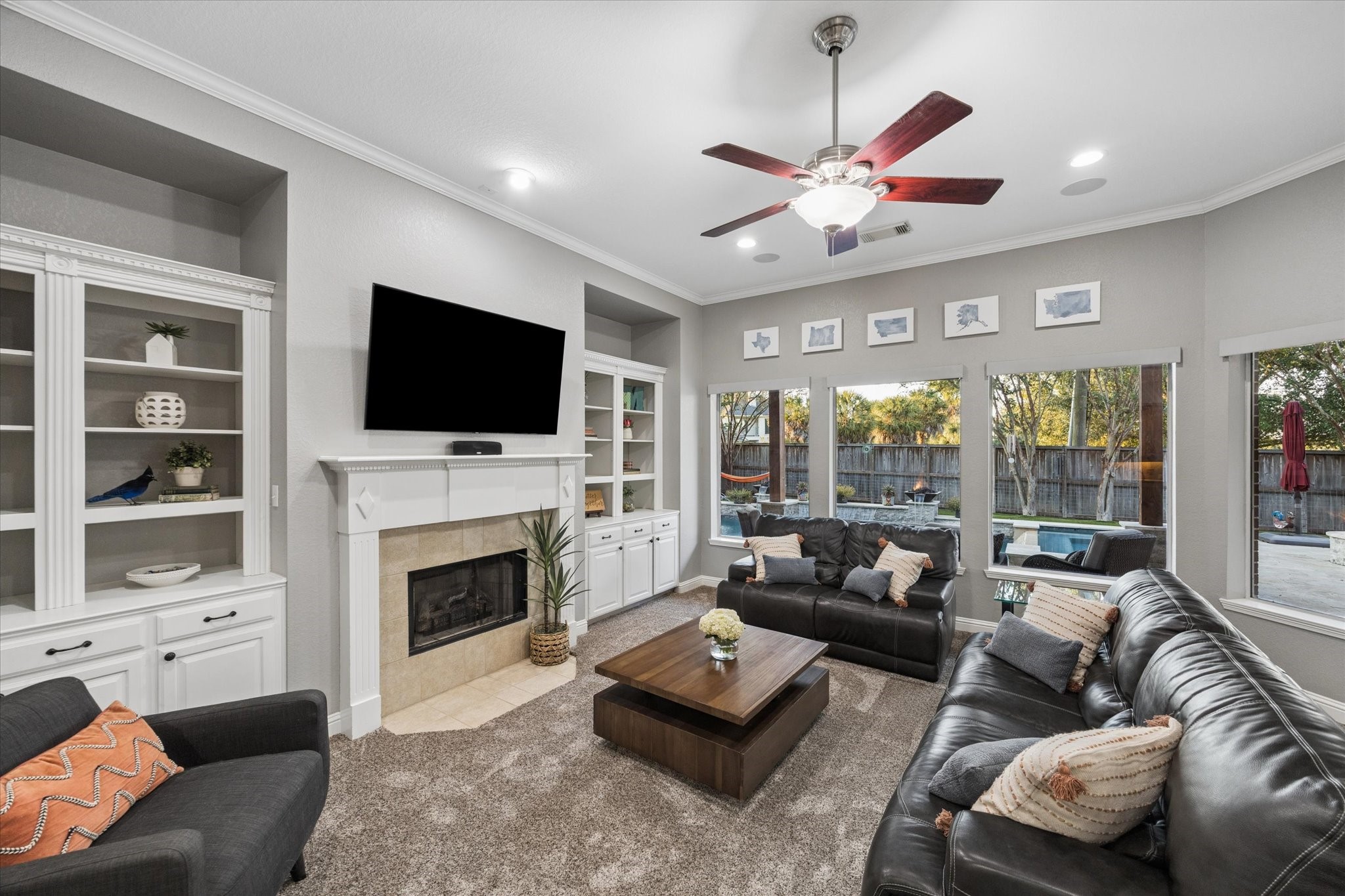  3523 Silvercreek Drive - 物件實景