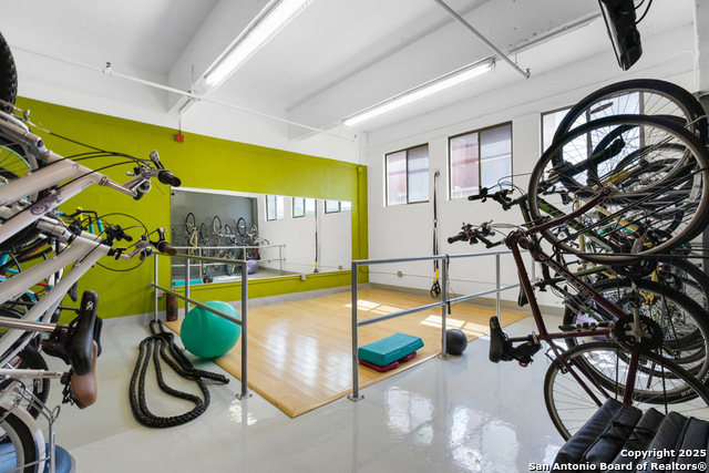 San Antonio, Texas, 78204, United States, 3 Bedrooms Bedrooms, ,2 BathroomsBathrooms,Residential,For Sale,1961680