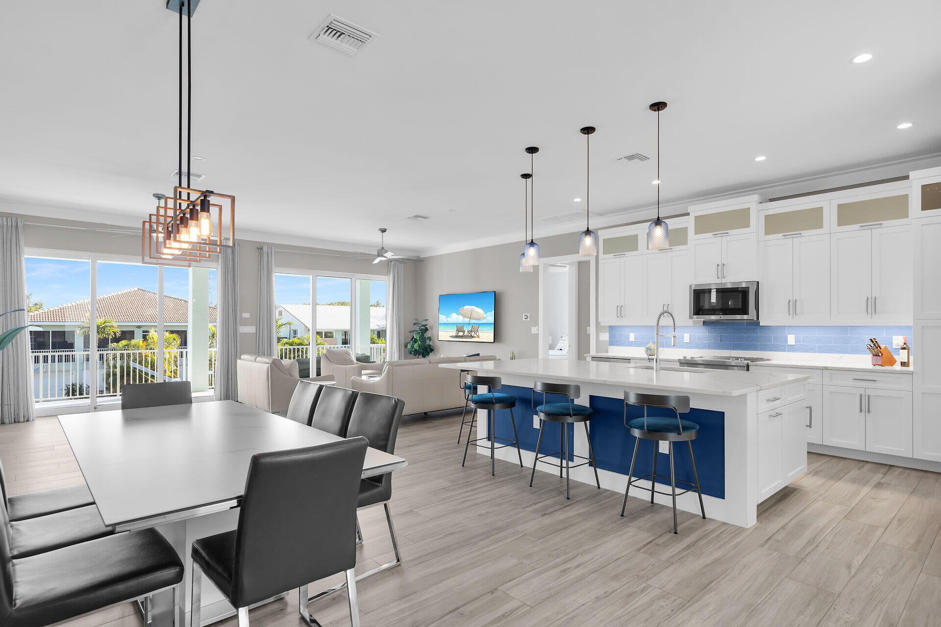 MARATHON, Florida, 33050, United States, 4 Bedrooms Bedrooms, ,4 BathroomsBathrooms,Residential,For Sale,1994527