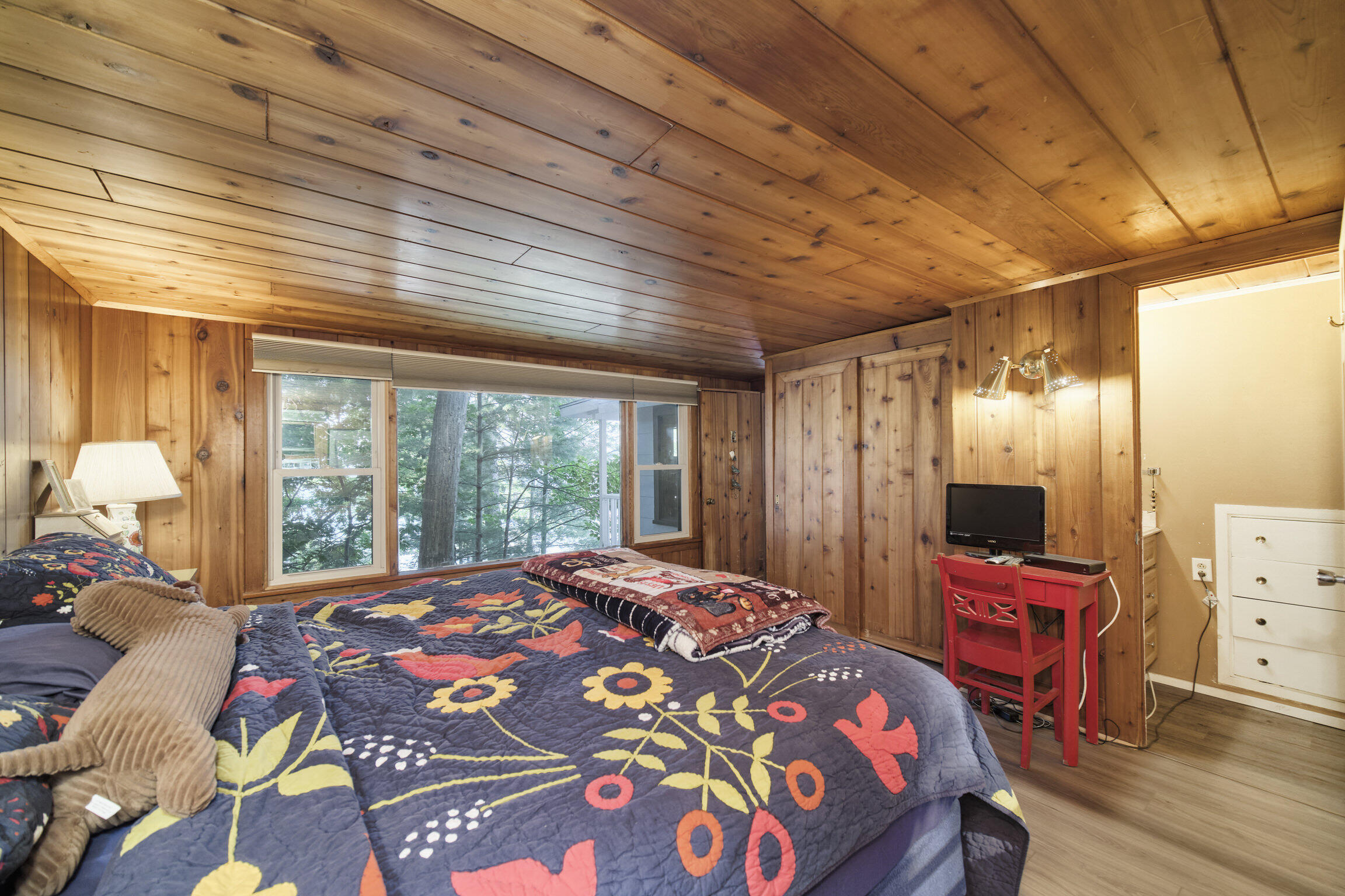 Onekama, Michigan, 49675, United States, 3 Bedrooms Bedrooms, ,3 BathroomsBathrooms,Residential,For Sale,1914171