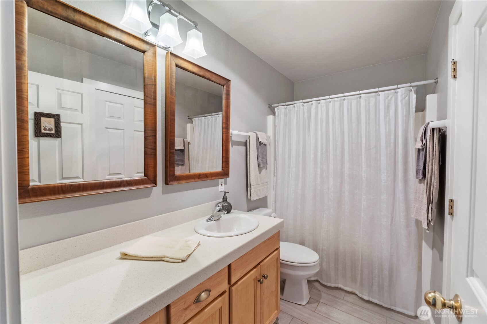 Anderson Island, Washington, 98303, United States, 3 Bedrooms Bedrooms, ,2 BathroomsBathrooms,Residential,For Sale,1804305