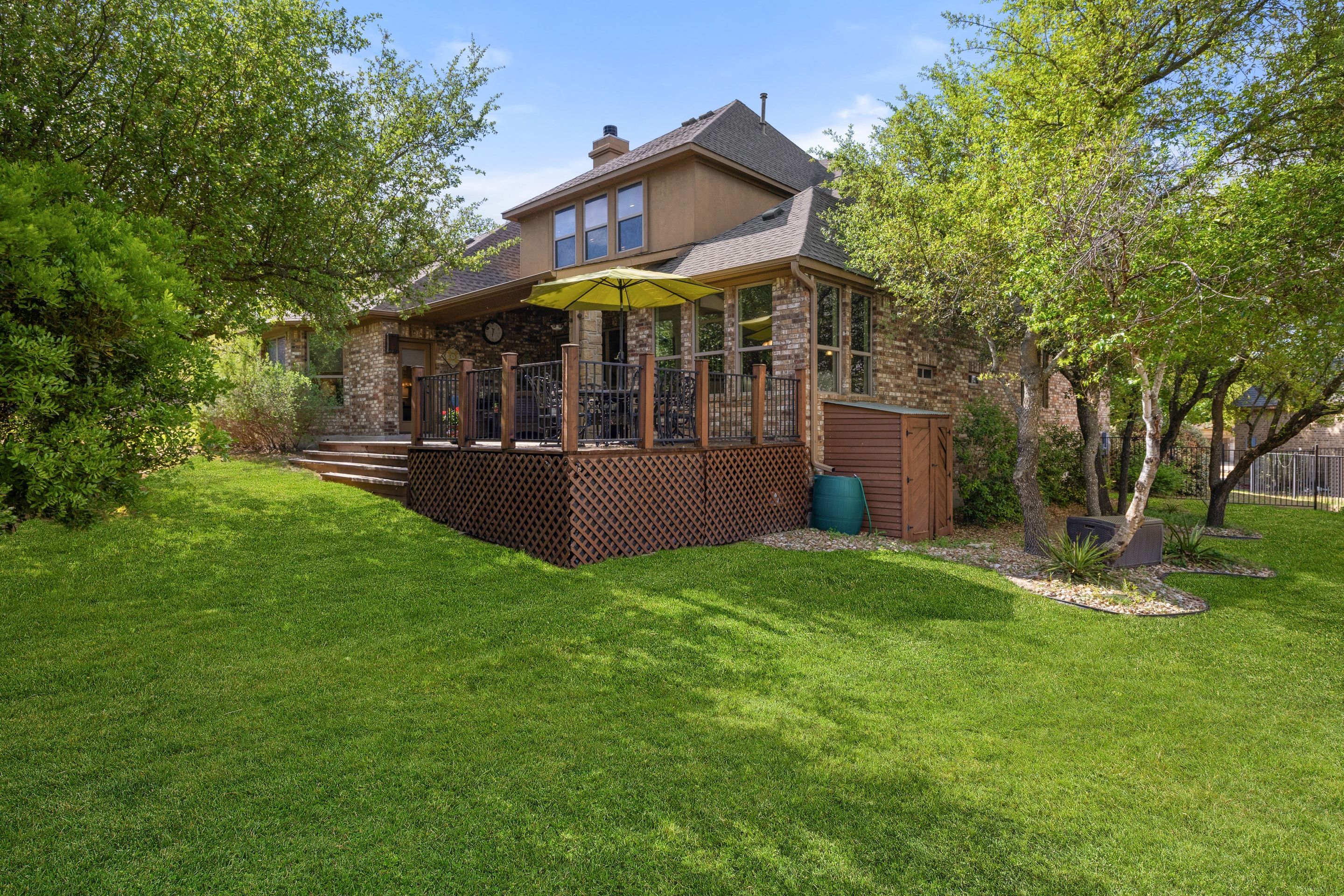  Refined Rocky Creek Living with Private Backyard Oasis - 物件實景