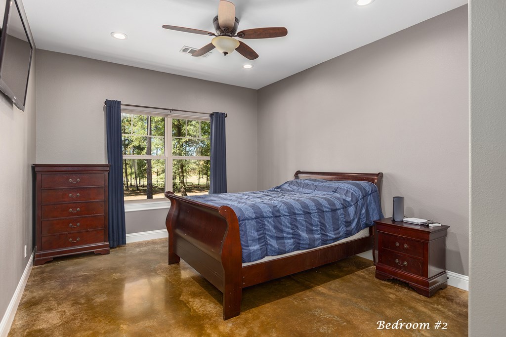 Etoile, Texas, 75944, United States, 3 Bedrooms Bedrooms, ,2 BathroomsBathrooms,Residential,For Sale,1989857