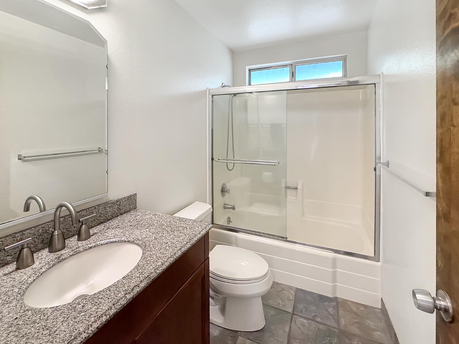 Meadow Vista, California, 95722, United States, 4 Bedrooms Bedrooms, ,3 BathroomsBathrooms,Residential,For Sale,1979764