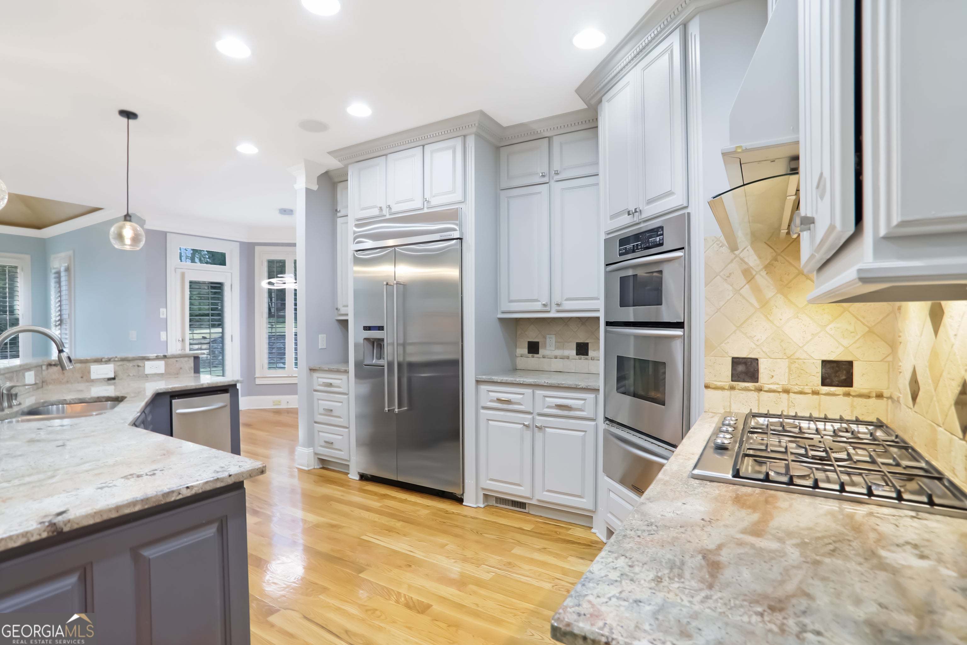 Atlanta, Georgia, 30331, United States, 6 Bedrooms Bedrooms, ,7 BathroomsBathrooms,Residential,For Sale,1926929