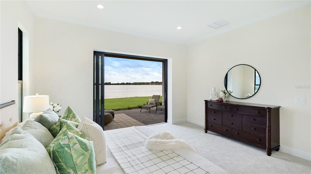 Sarasota, Florida, 34240, United States, 4 Bedrooms Bedrooms, ,4 BathroomsBathrooms,Residential,For Sale,1987779