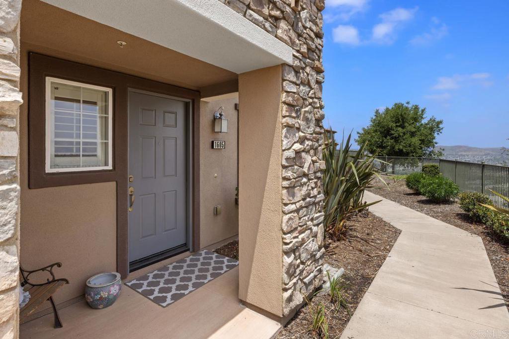 Santee, California, 92071, United States, 3 Bedrooms Bedrooms, ,4 BathroomsBathrooms,Residential,For Sale,1907721