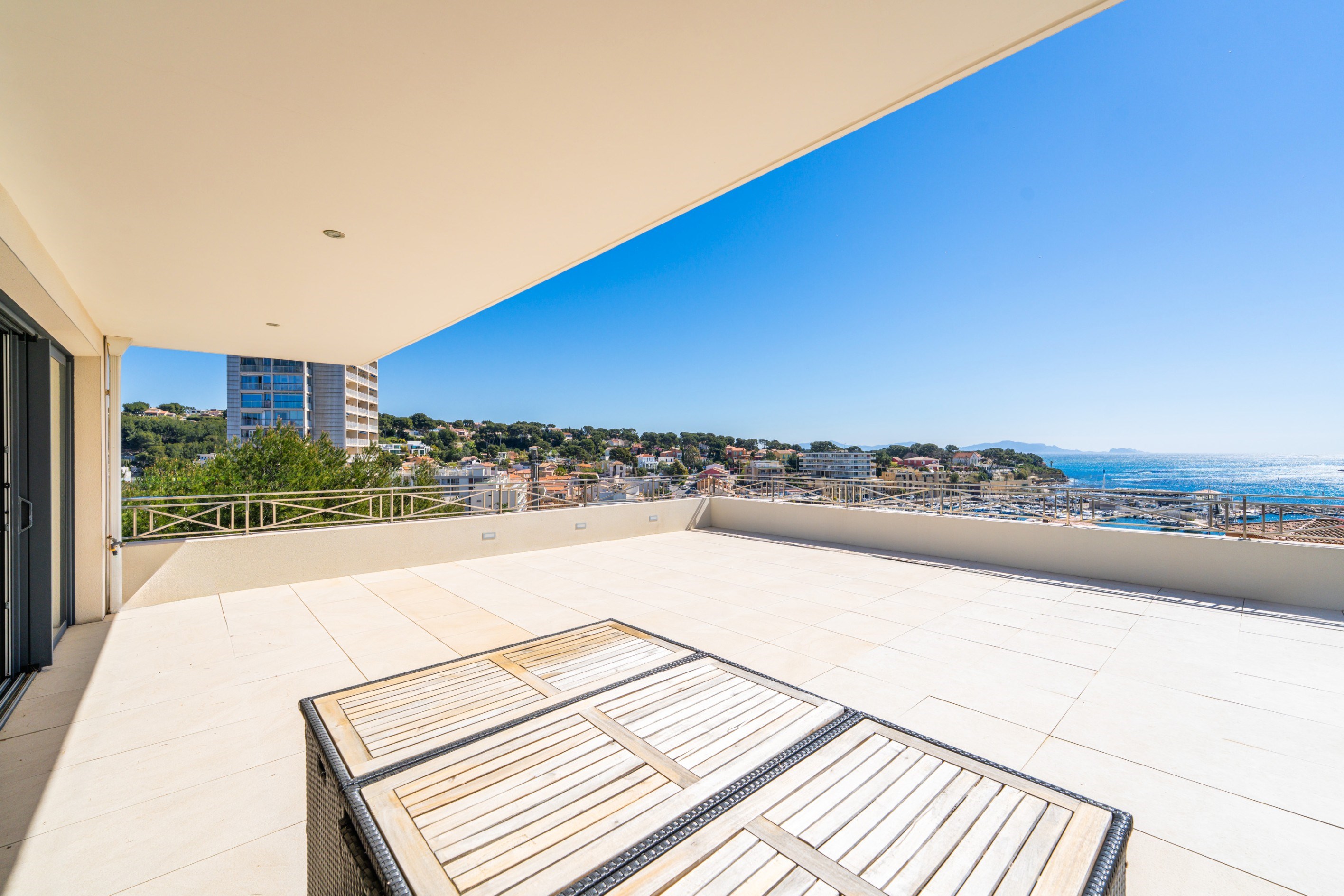  Carry-le-Rouet – Sea-View Apartment with Terrace - 物件實景