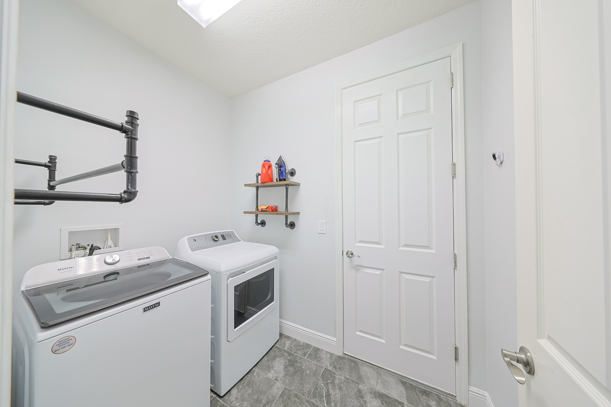 Apollo Beach, Florida, 33572, United States, 4 Bedrooms Bedrooms, ,3 BathroomsBathrooms,Residential,For Sale,1990222