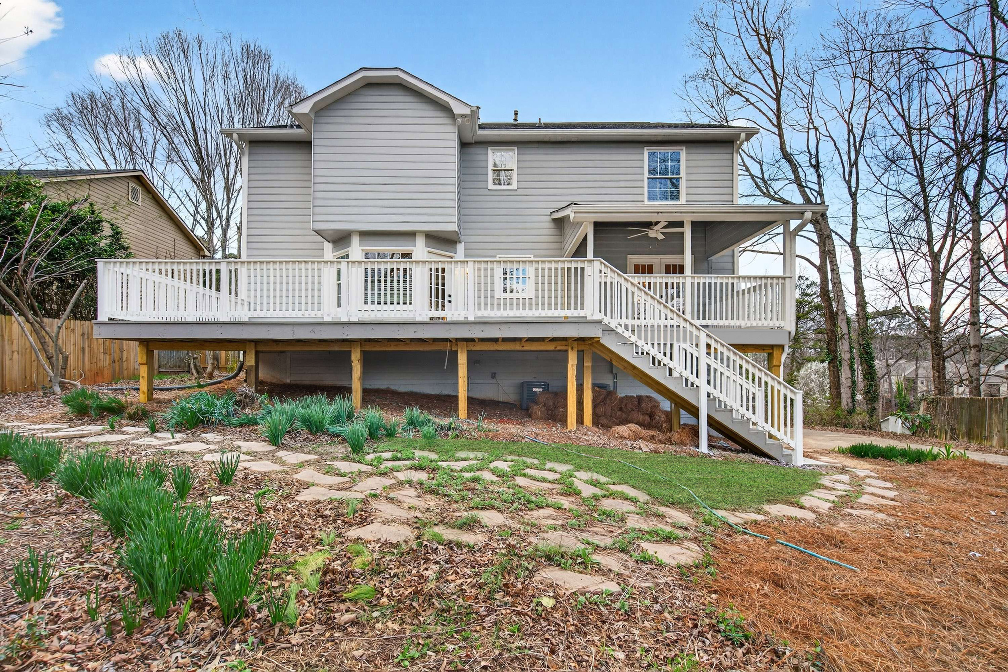  Beautifully Renovated Home in Sought-after Kingston Square Swim/Tennis Community - 物件實景