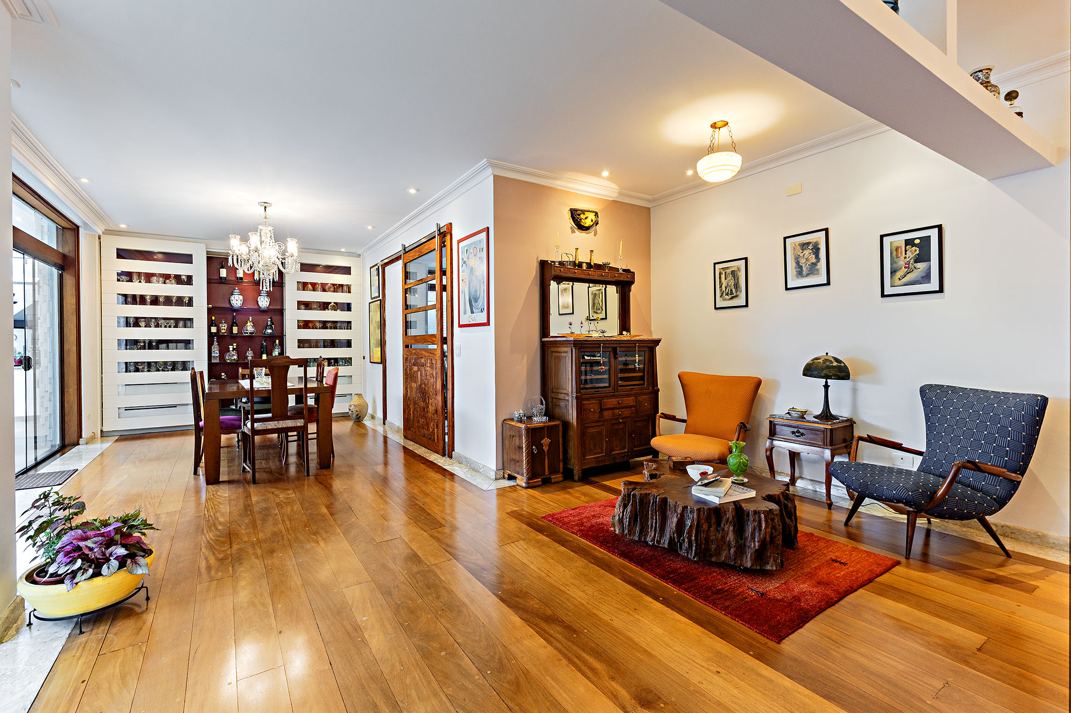  Exclusive residence in a distinctive gated community with five suites - 物件實景