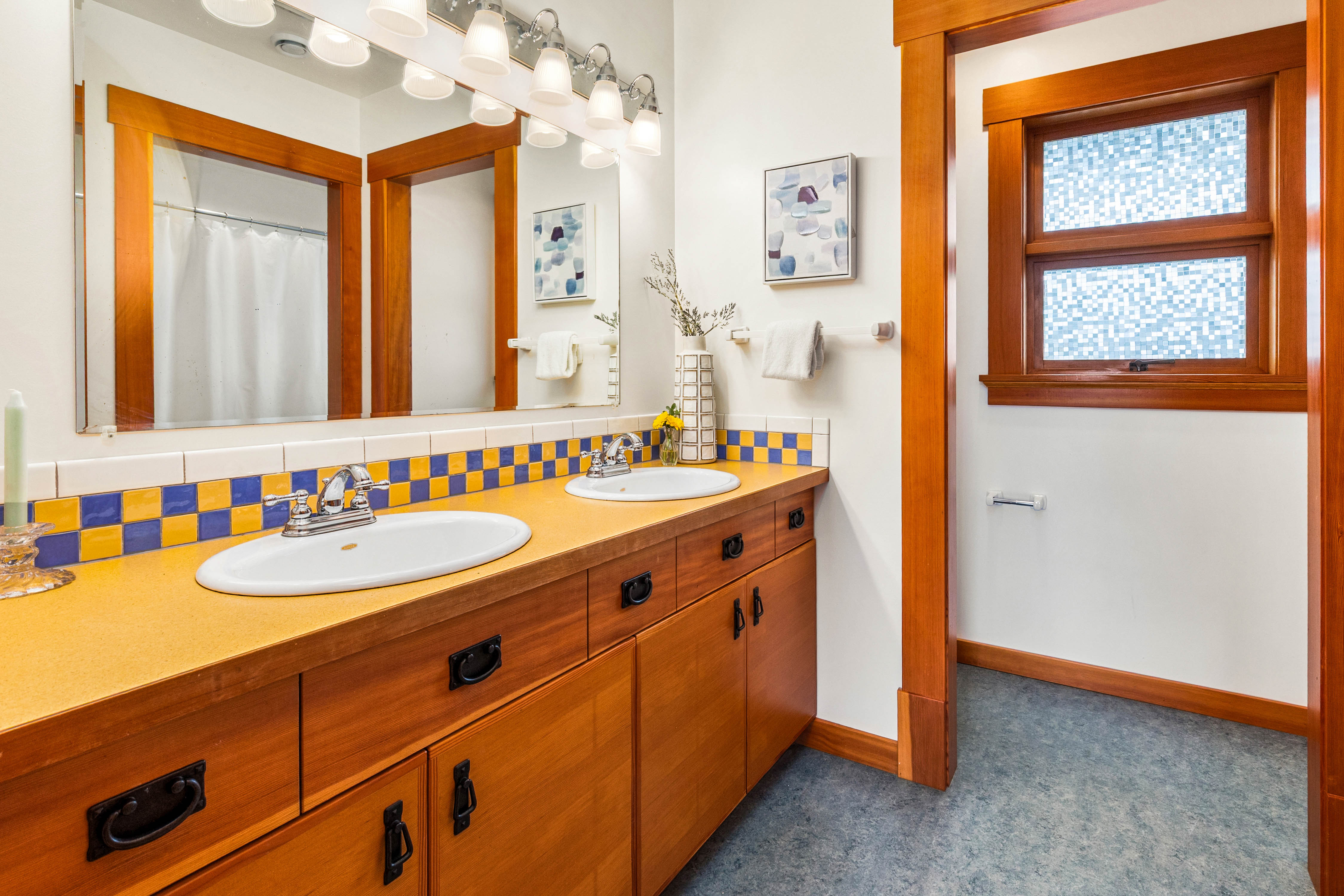  2117 N 36th Street, Seattle, WA 98103 - 物件實景