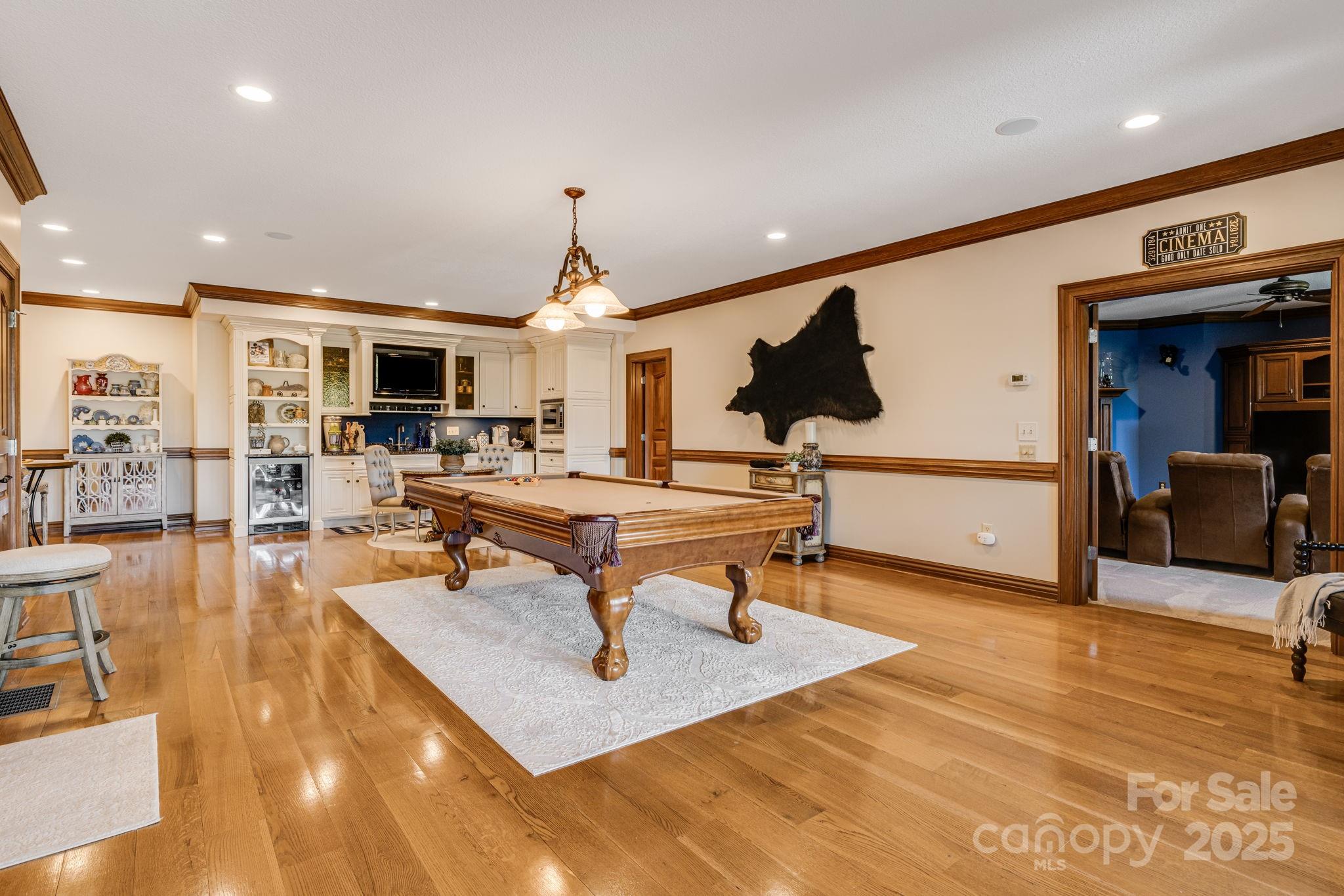 Fletcher, North Carolina, 28732, United States, 5 Bedrooms Bedrooms, ,7 BathroomsBathrooms,Residential,For Sale,1895322