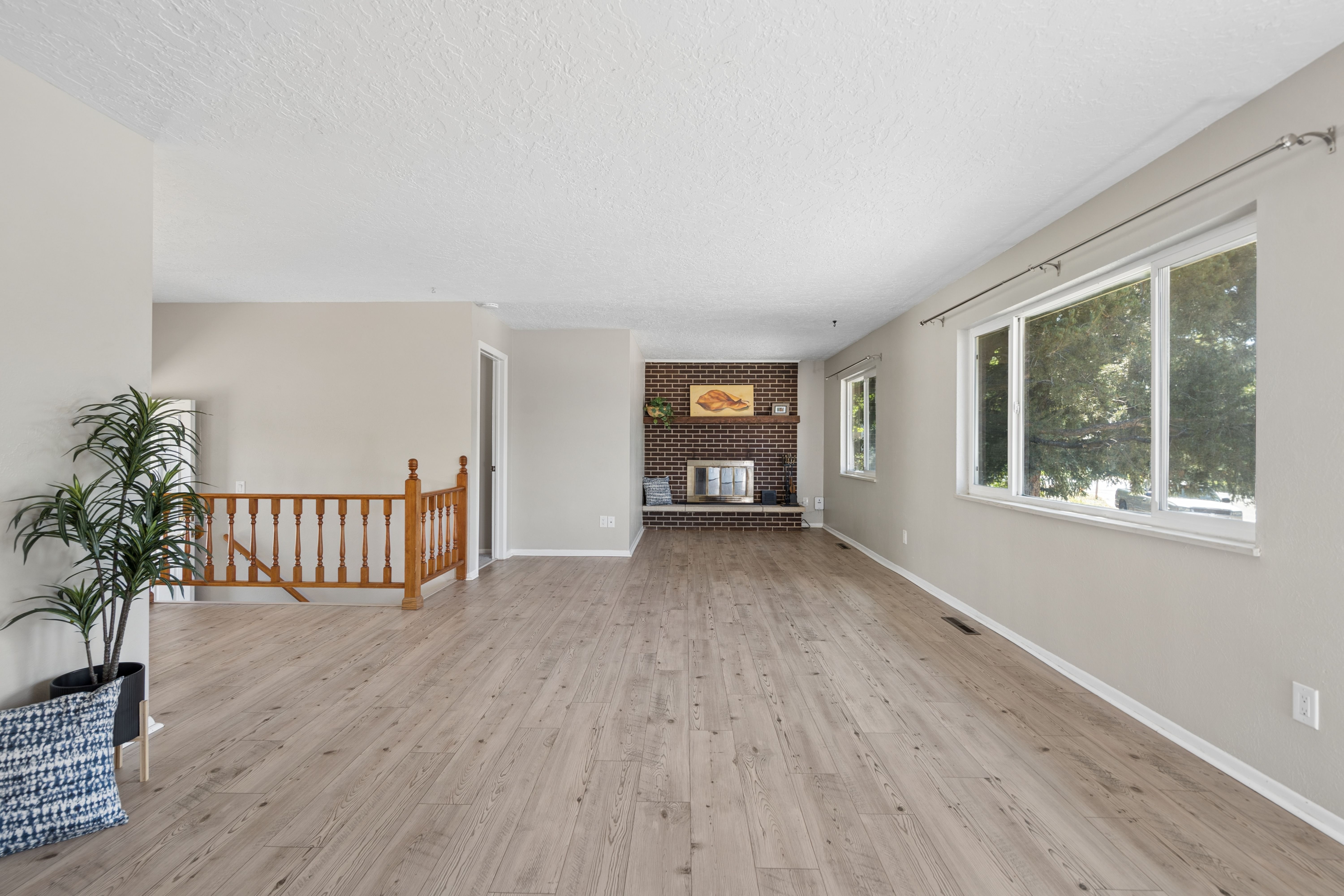  408 Elmwood Drive, Colorado Springs, CO, 80907 - 物件實景