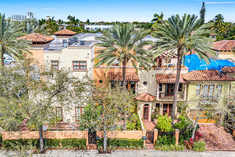 Fort Lauderdale, Florida, 33301, United States, 3 Bedrooms Bedrooms, ,4 BathroomsBathrooms,Residential,For Sale,1947110